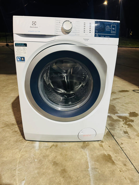 ELECTROLUX 9KGS FRONT LOADER WASHING MACHINE