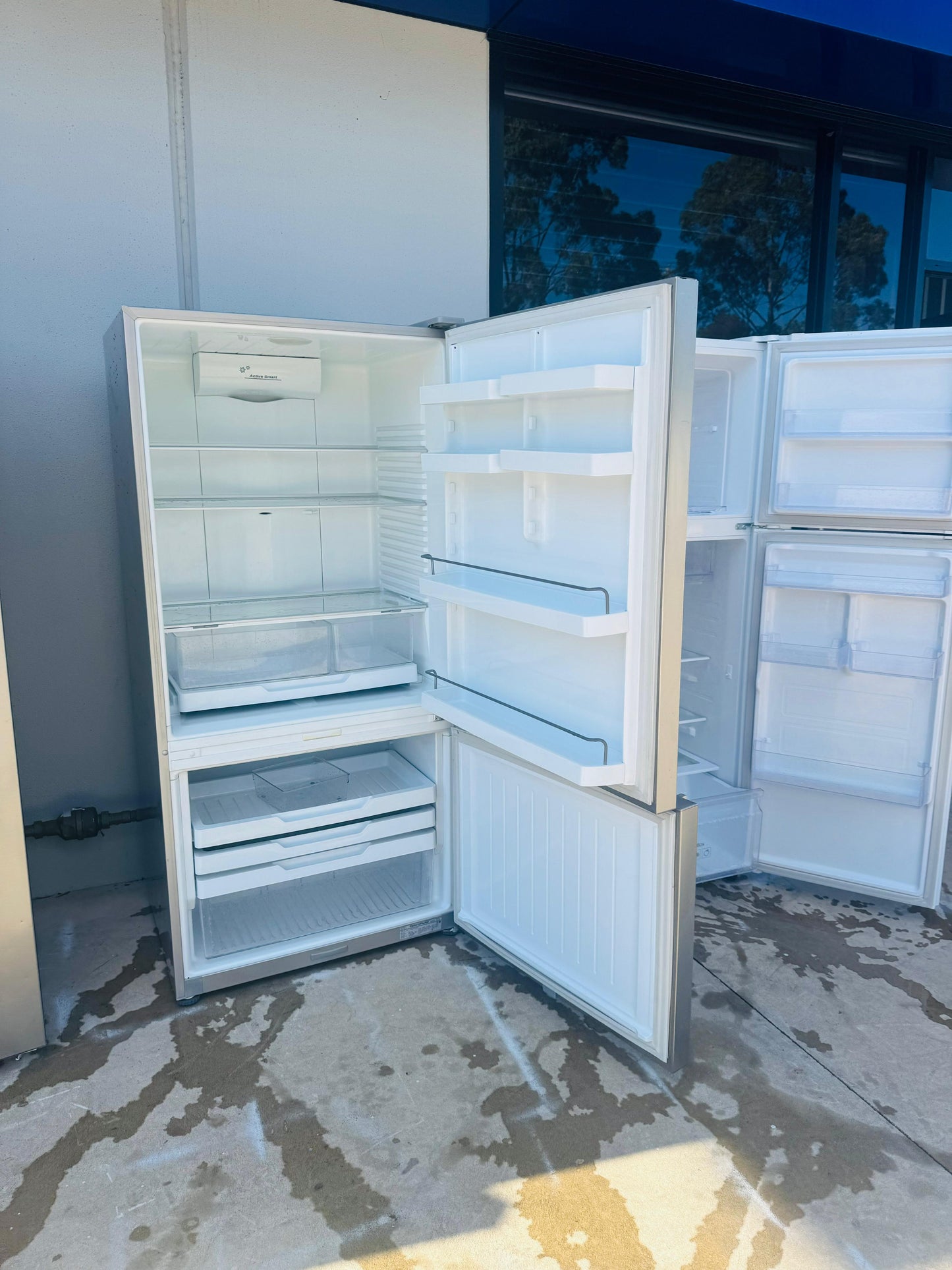 FISHER AND PAYKEL 519 LITRES