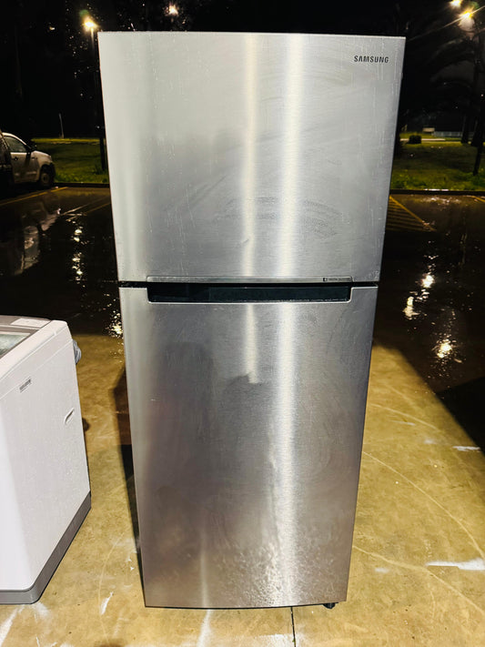 SAMSUNG 469 LITRES FRIDGE FREEZER