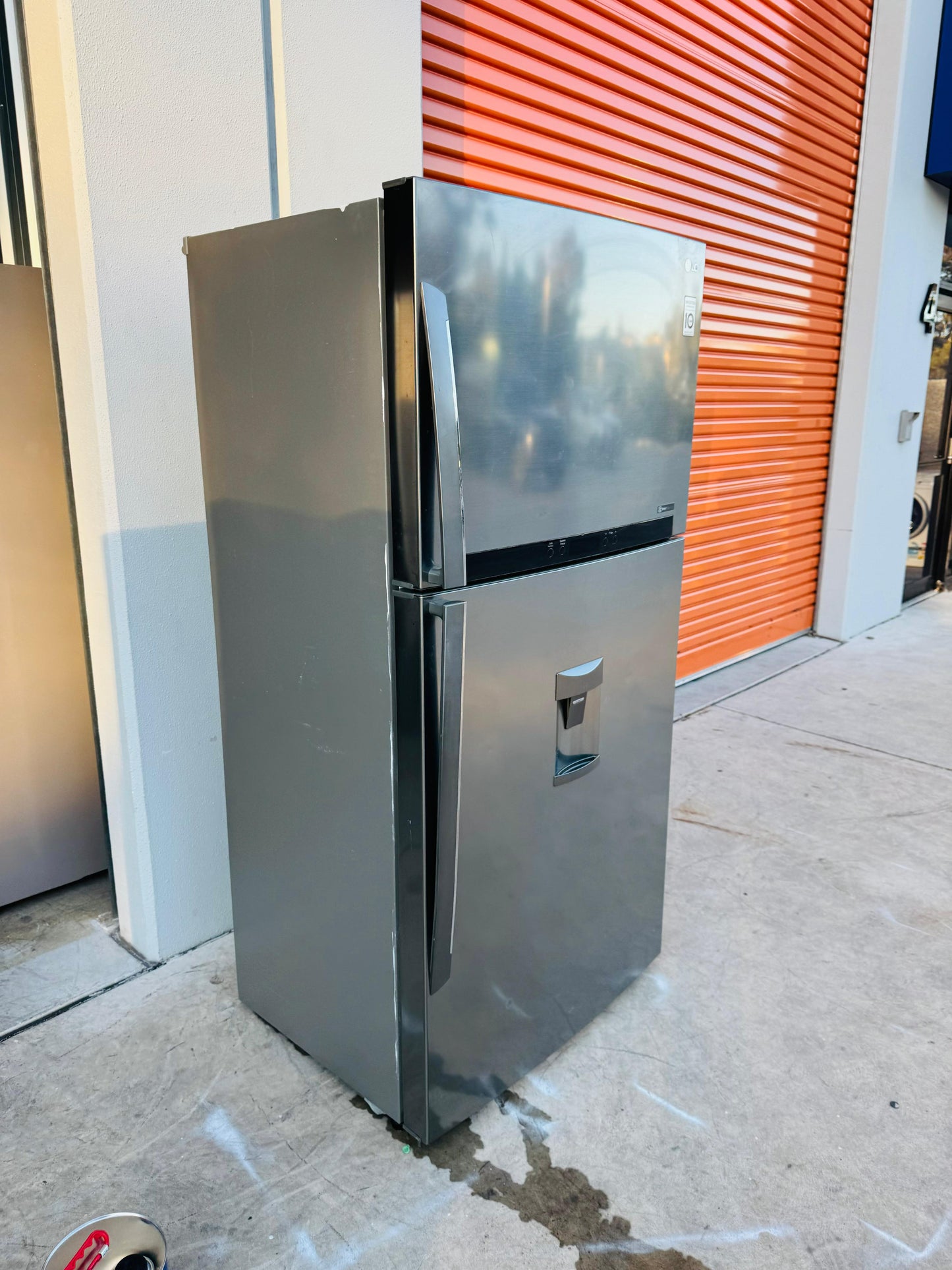 LG 600 LITRES FRIDGE FREEZER