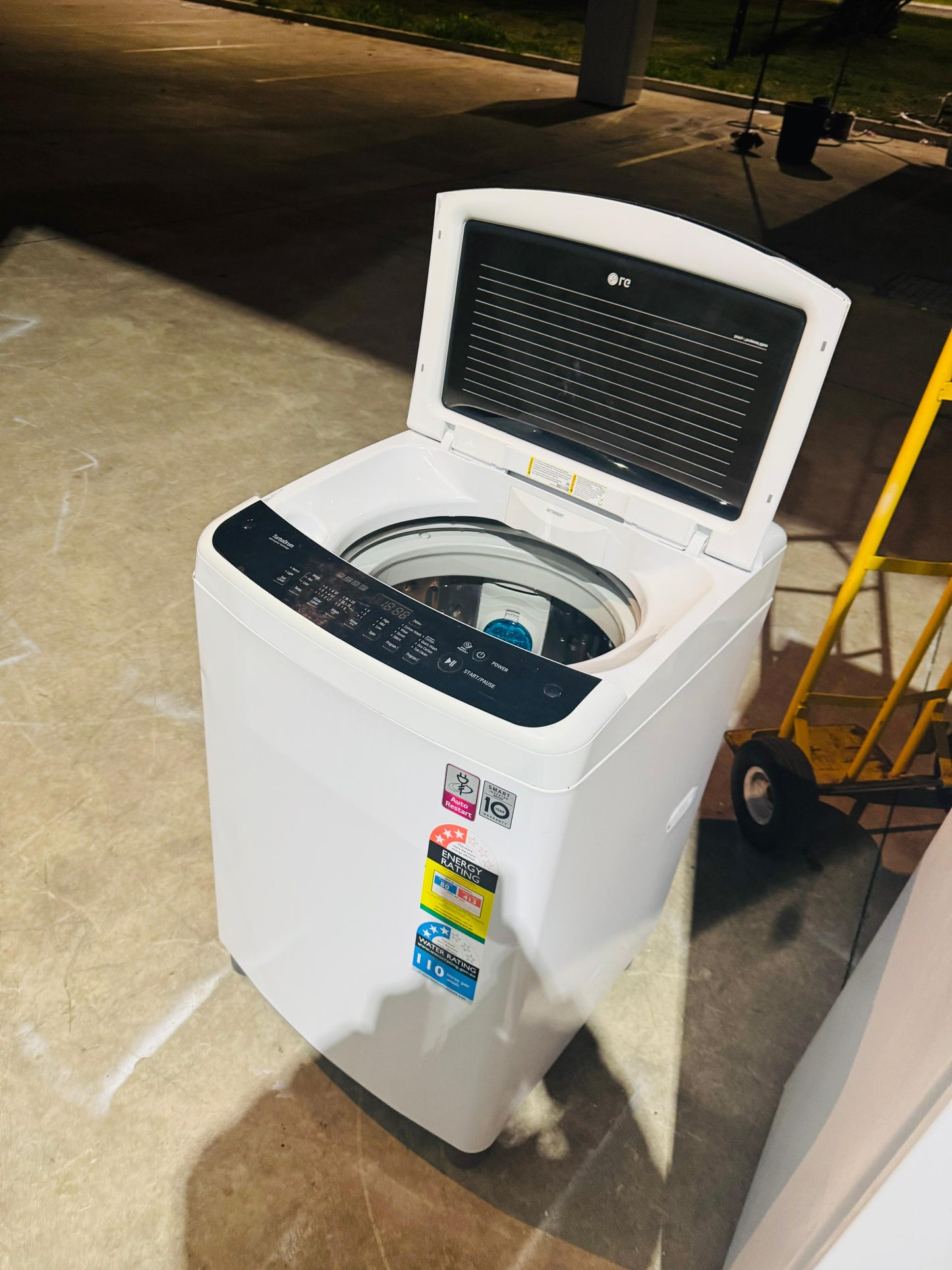 LG 7.5 KGS TOP LOADER WASHING MACHINE