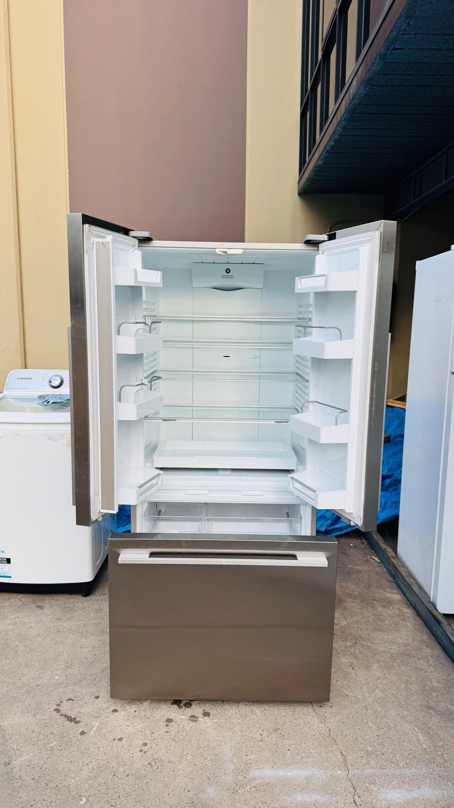 FISHER AND PAYKEL 519 LITRES FRIDGE FREEZER