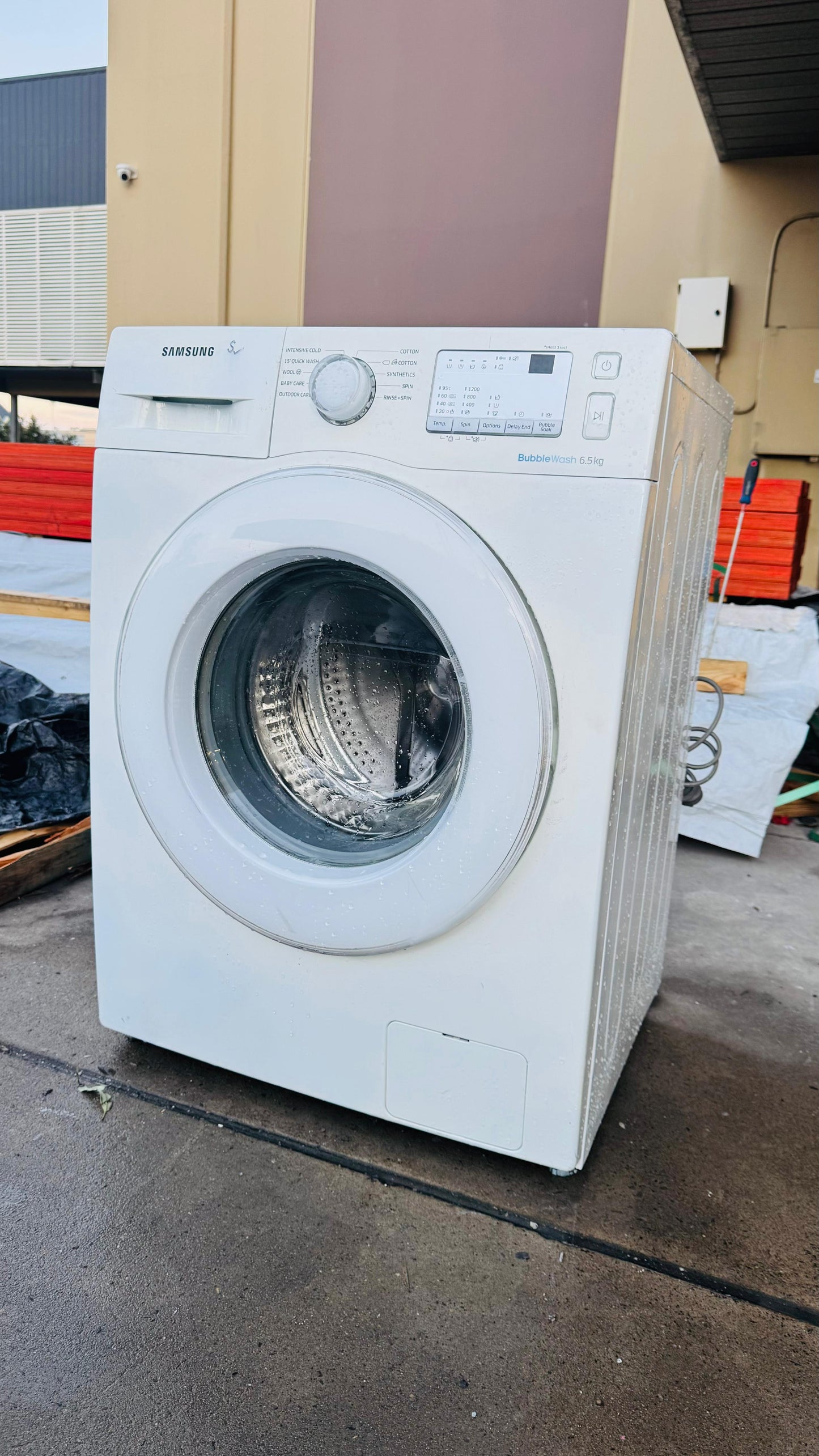 SAMSUNG 6.5KGS FRONT LOADER WASHING MACHINE