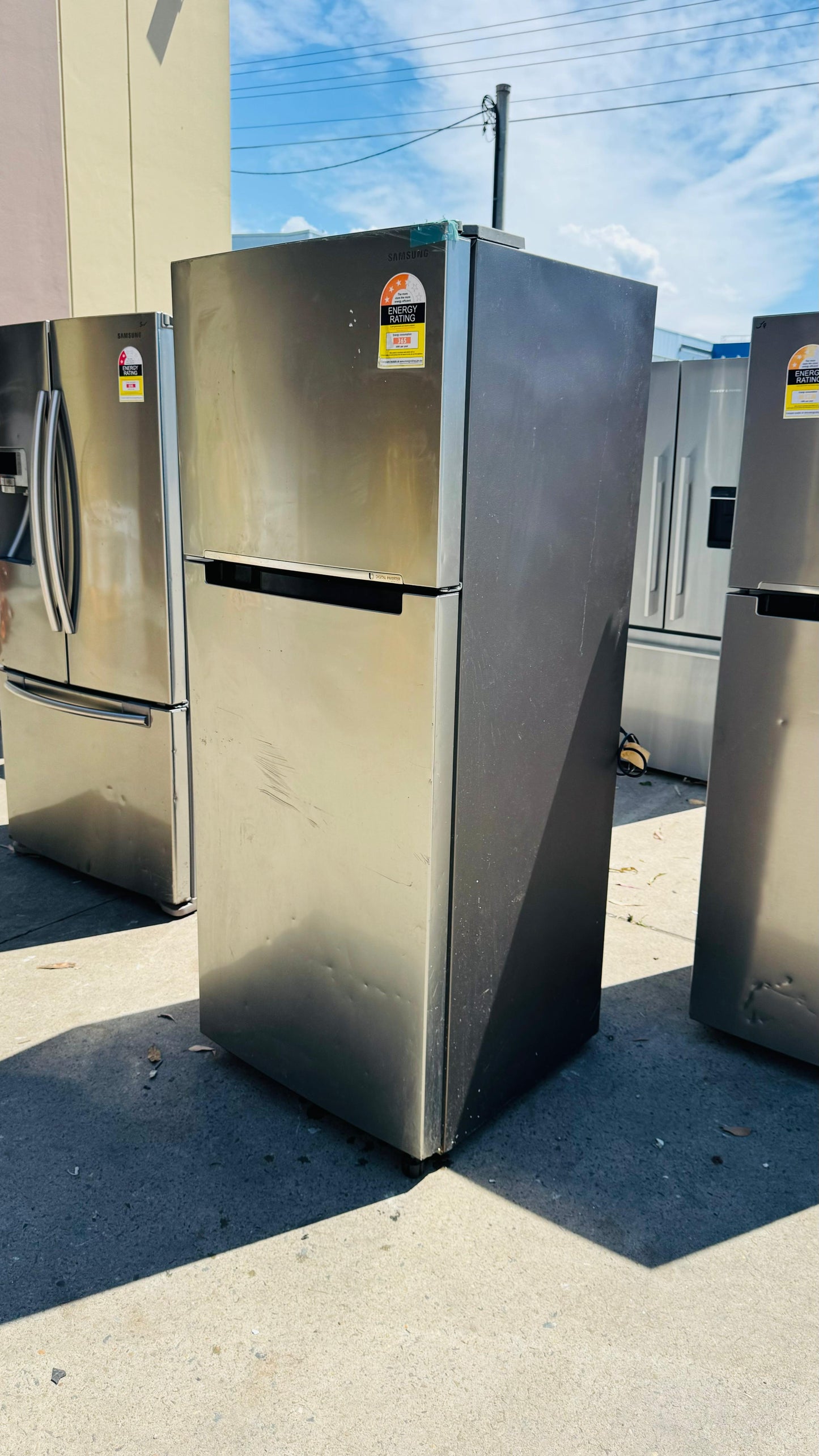 SAMSUNG 471 LITRES FRIDGE FREEZER