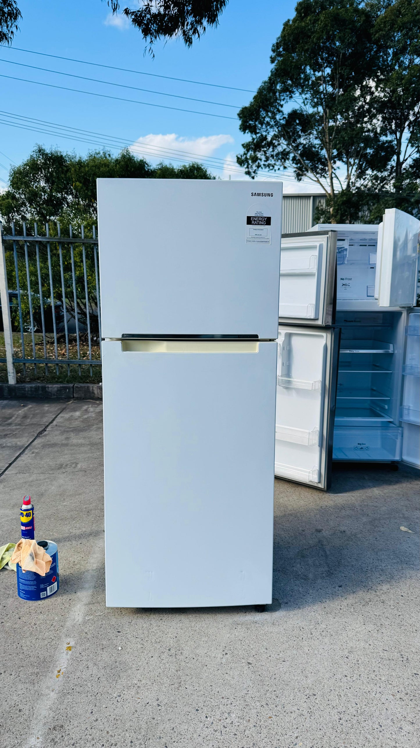 SAMSUNG 393 LITRES FRIDGE FREEZER