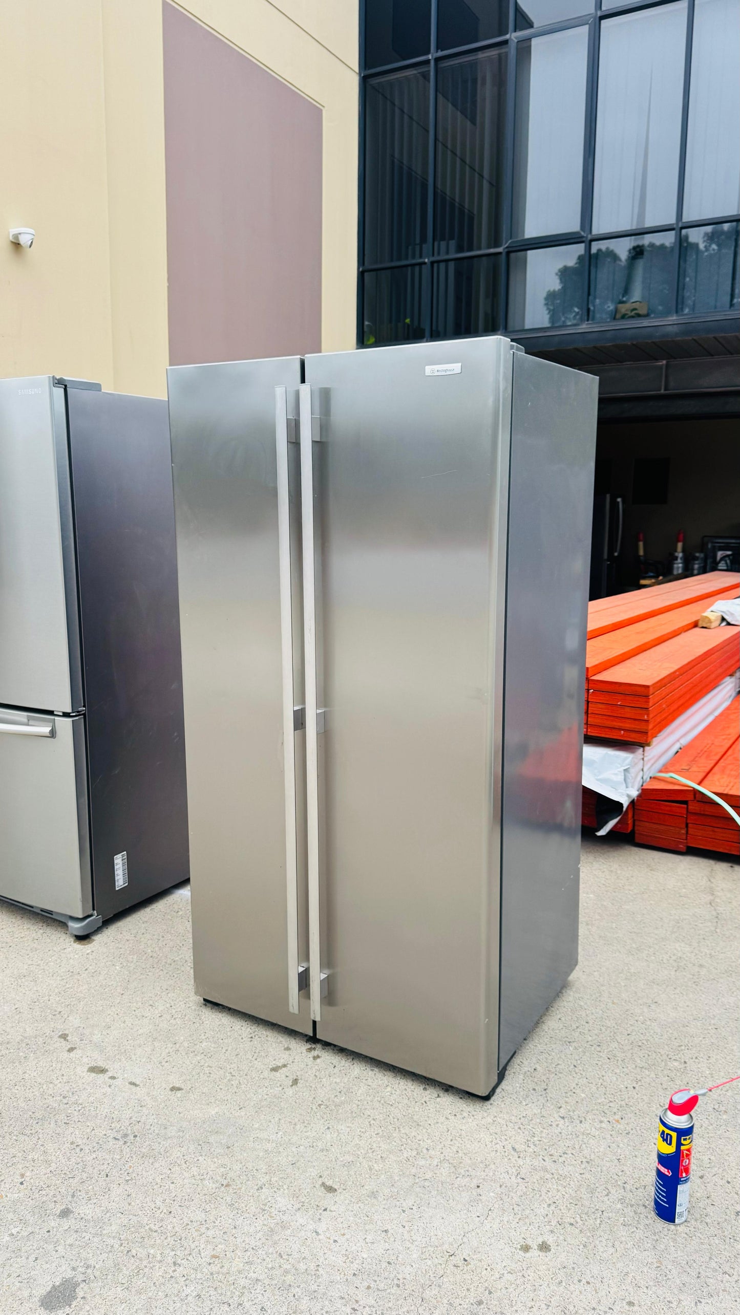 WESTINGHOUSE SIDE BY SIDE 606 LITRES FRIDGE FREEZER