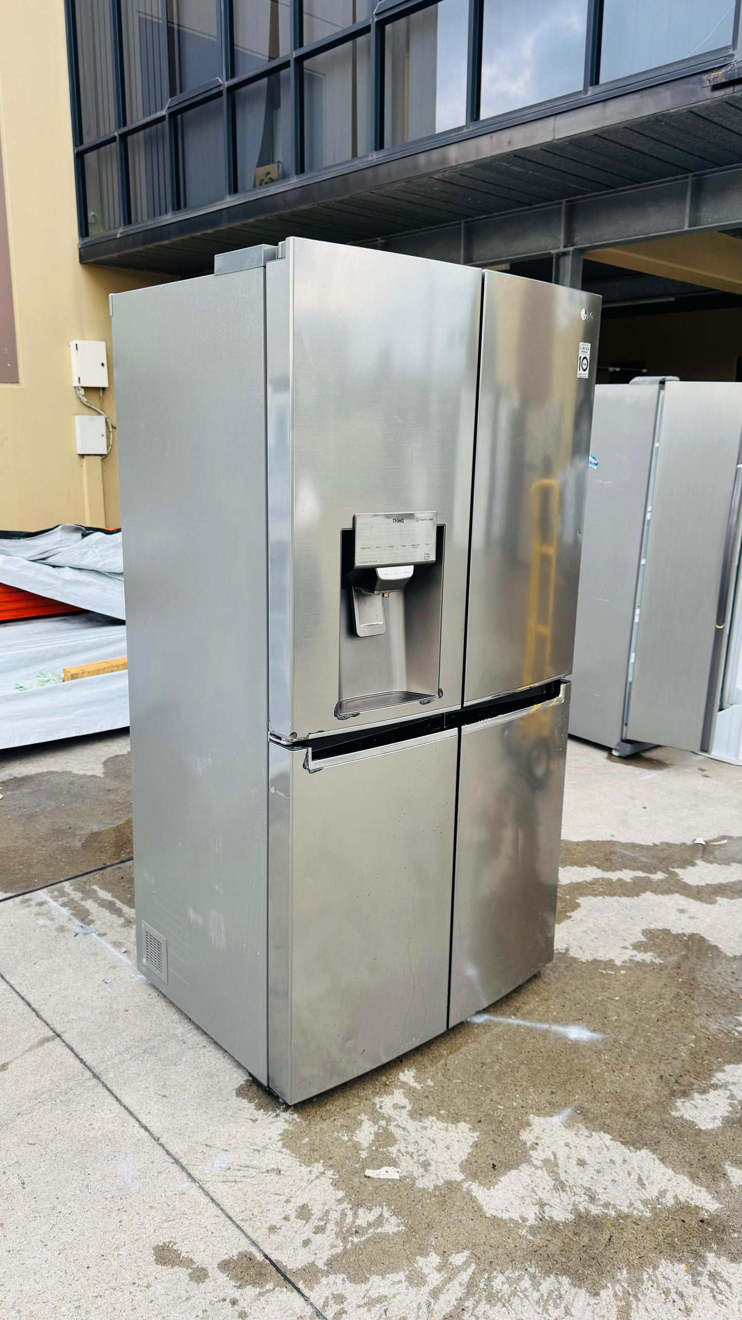 LG 706 LITRES QUAD DOOR FRIDGE FREEZER