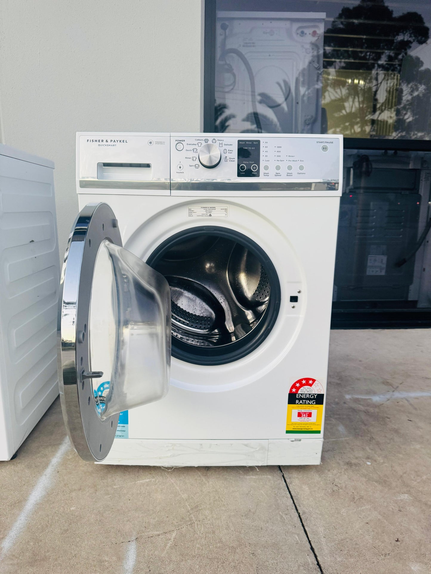 FISHER AND PAYKEL 7.5 KGS FRONT LOADER WASHING MACHINE