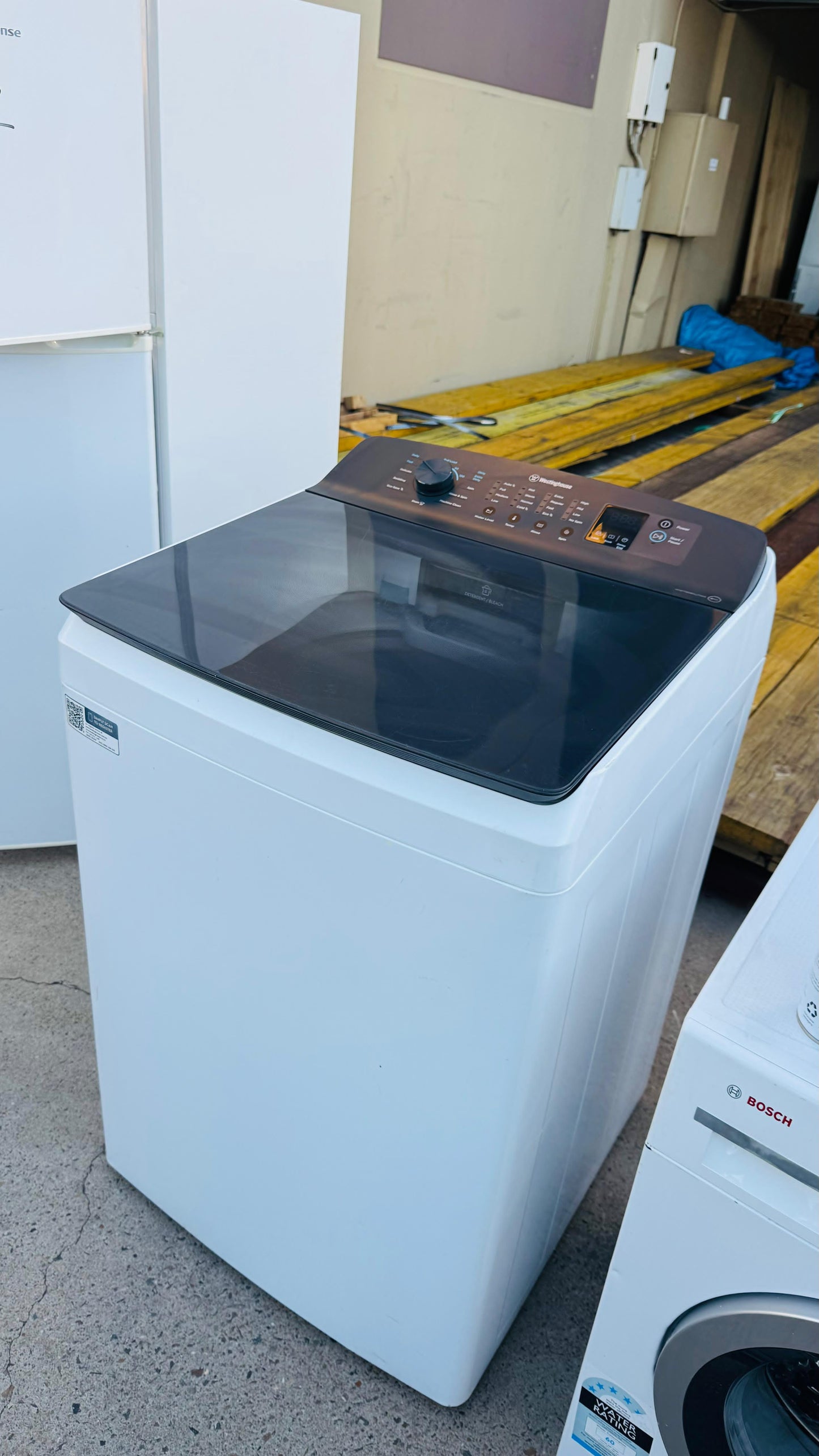 WESTINGHOUSE 8KGS TOP LOADER WASHING MACHINE