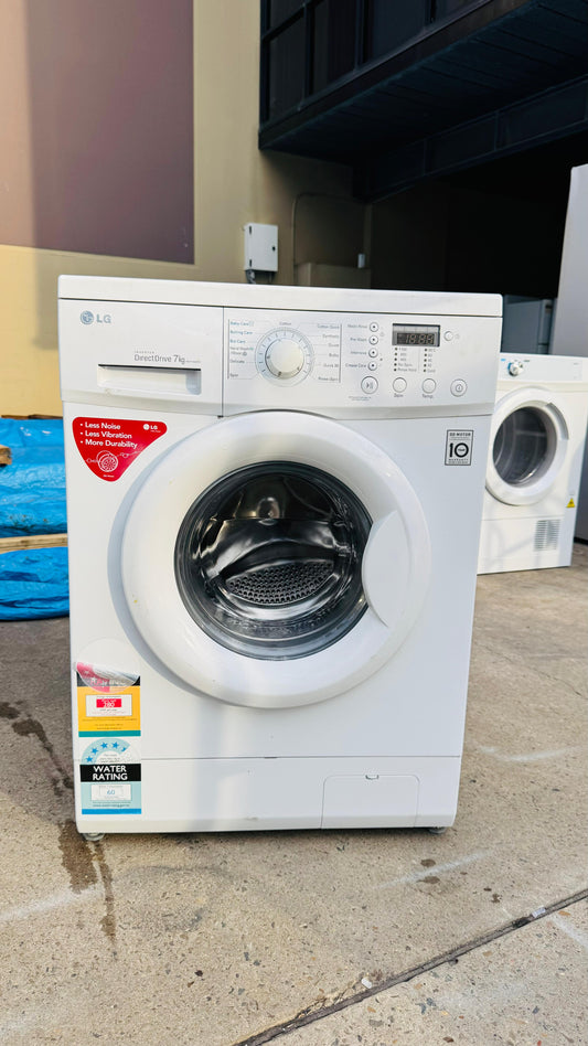 LG 7KGS FRONT LOADER WASHING MACHINE