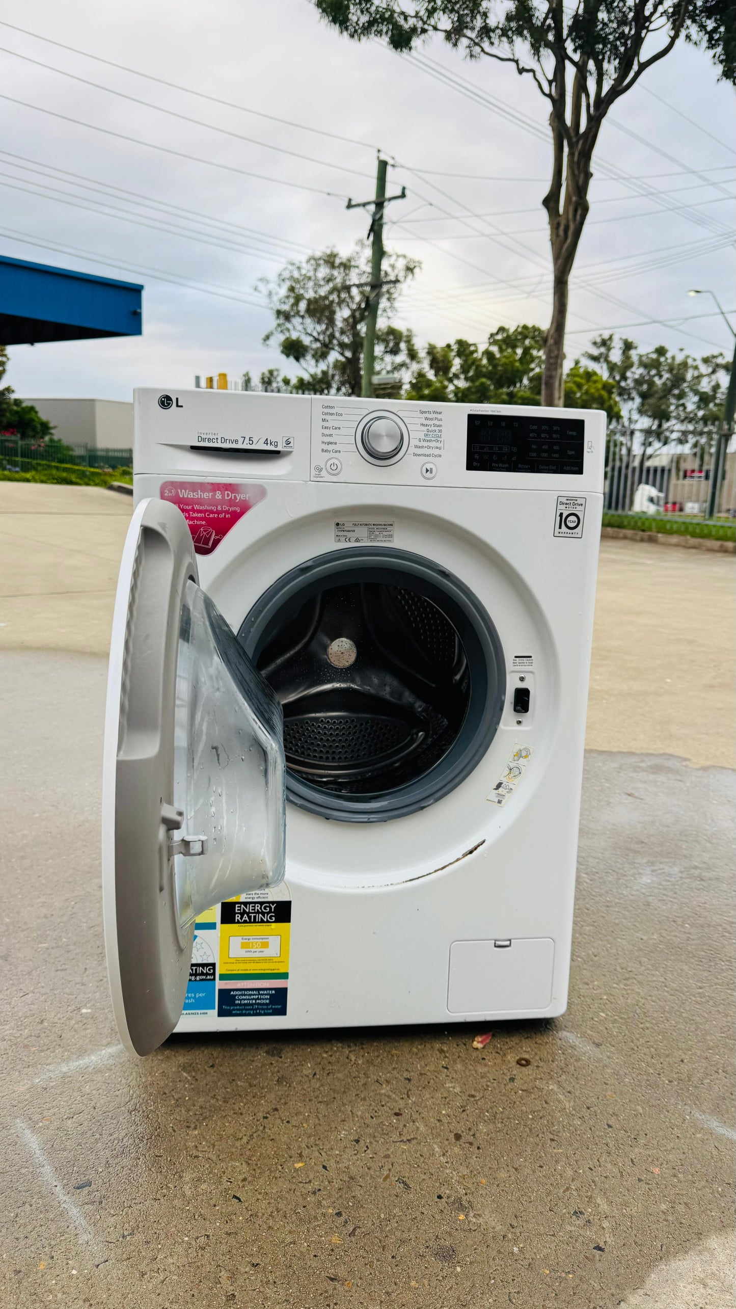 LG 7.5KGS FRONT LOADER WASHING MACHINE