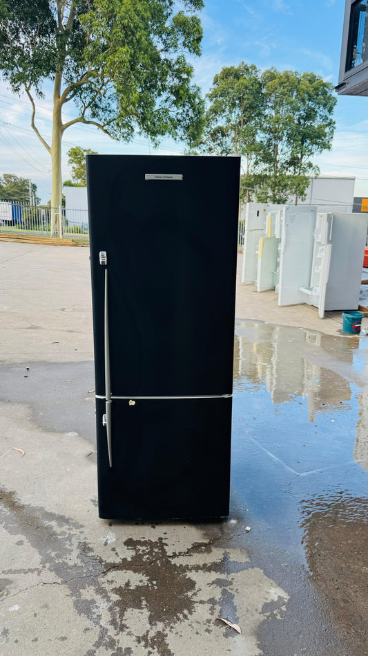 FISHER AND PAYKEL 403 LITRES FRIDGE FREEZER