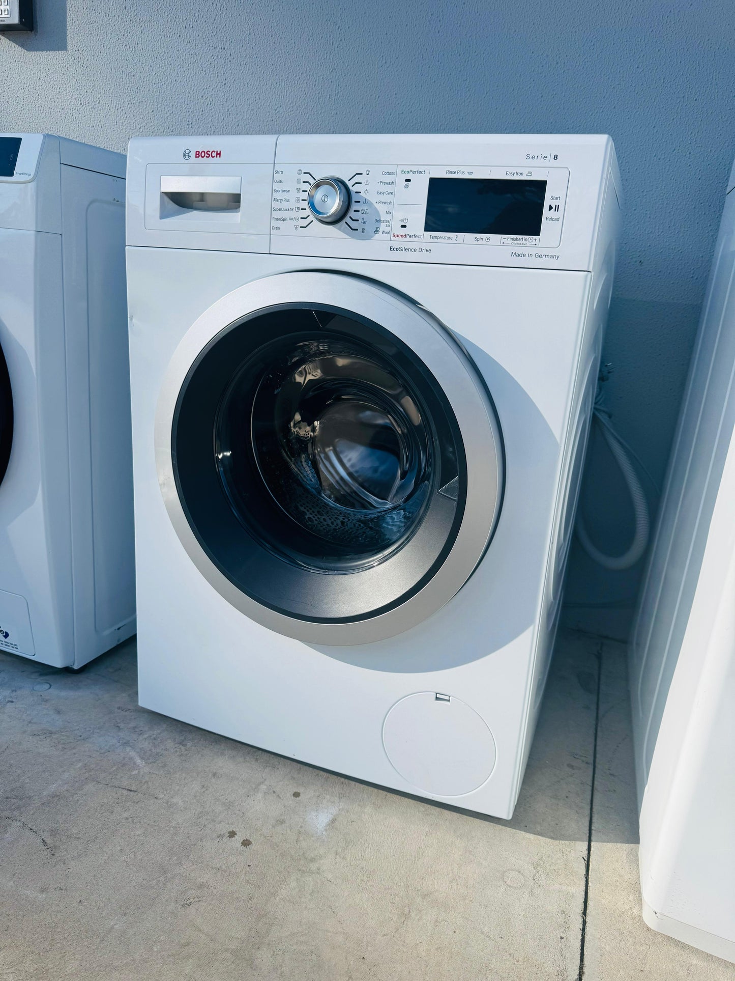 BOSCH 8KGS FRONT LOADER WASHING MACHINE