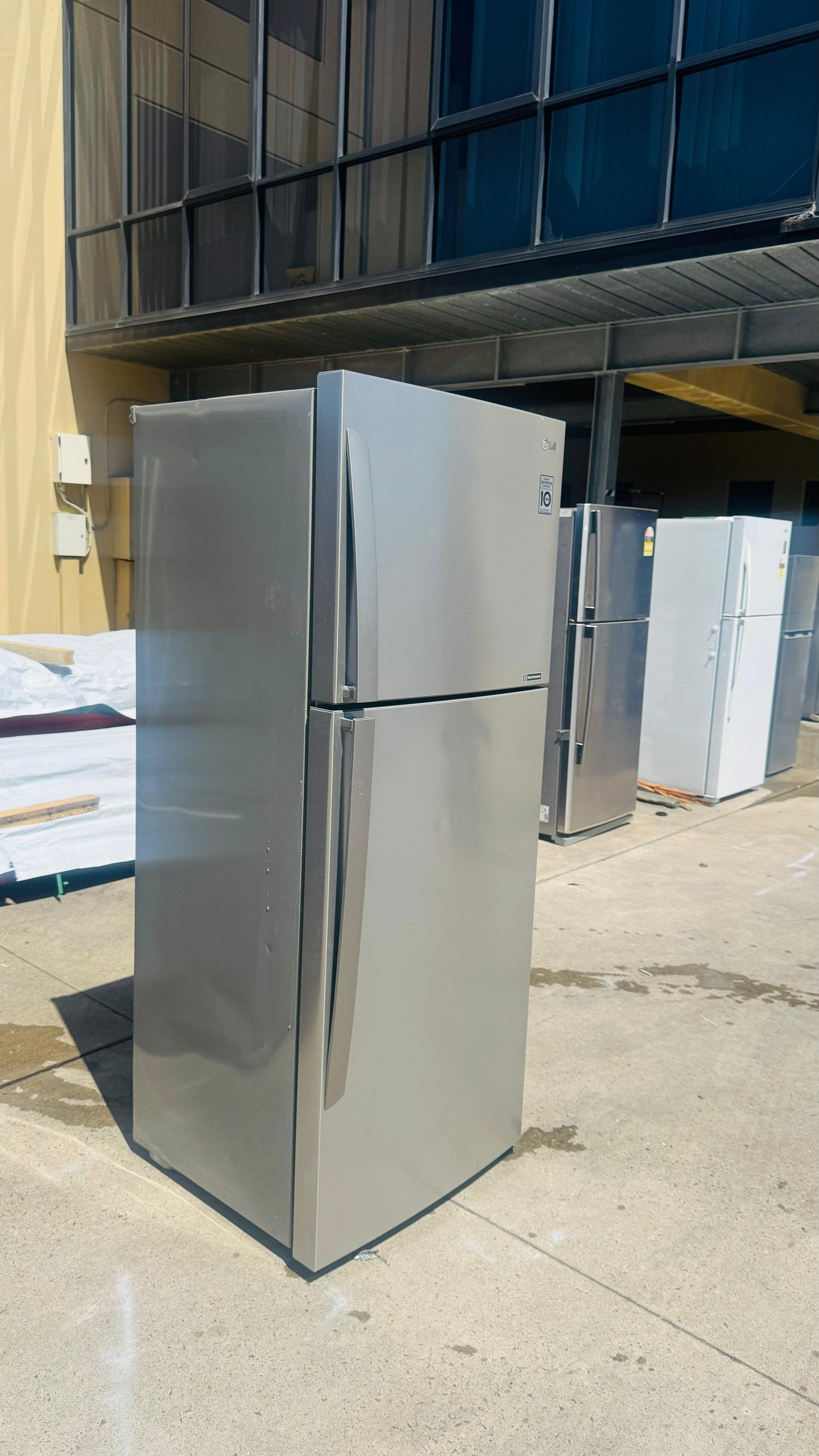 LG 407 LITRES FRIDGE FREEZER