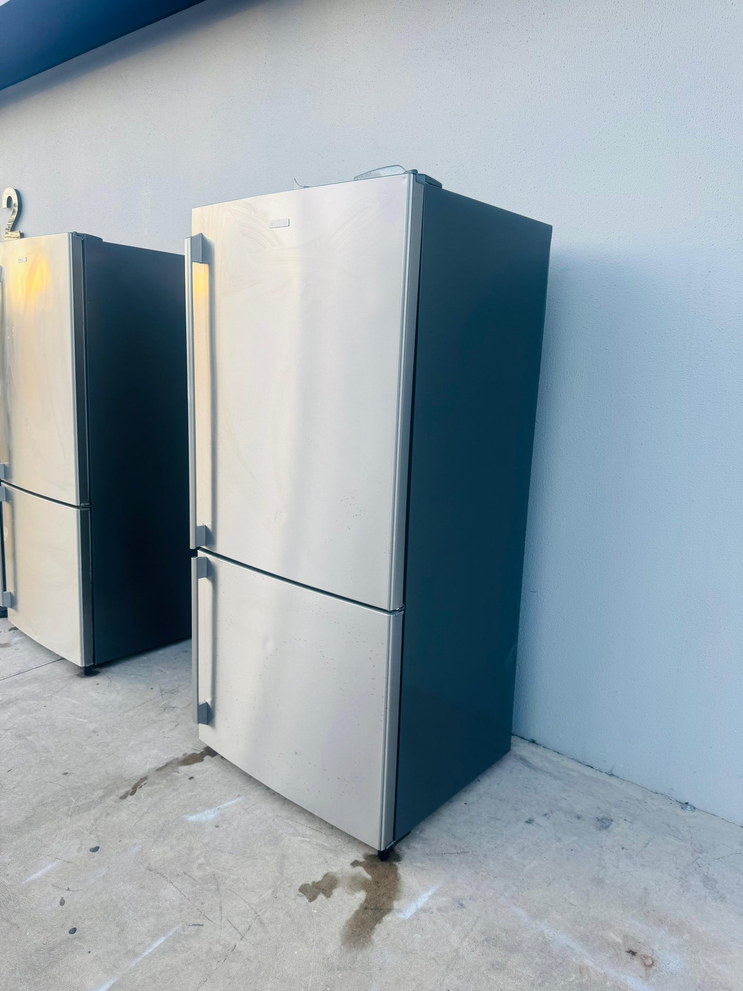 ELECTROLUX 510 LITRES FRIDGE FREEZER