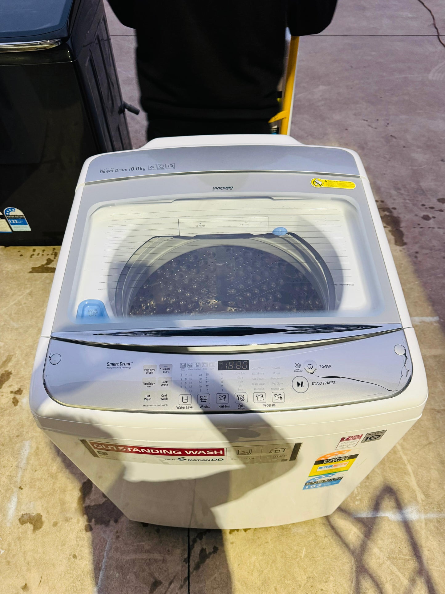 LG 10 KGS TOP LOADER WASHING MACHINE