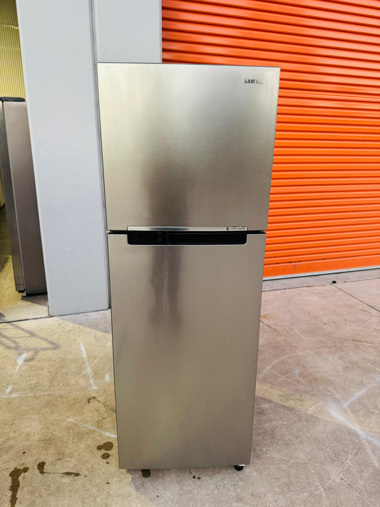 SAMSUNG 343 LITRES FRIDGE FREEZER