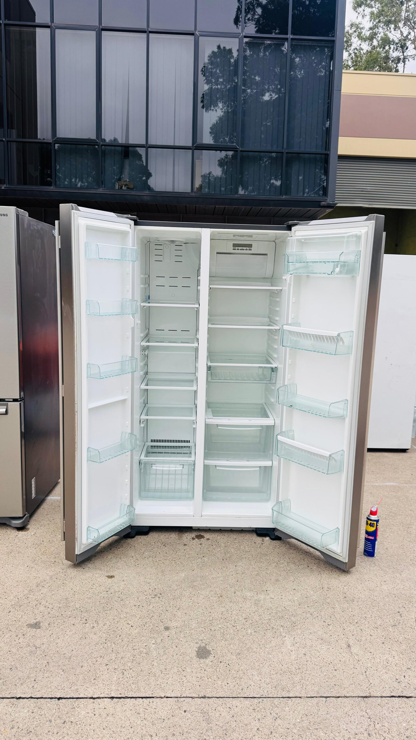 WESTINGHOUSE SIDE BY SIDE 606 LITRES FRIDGE FREEZER