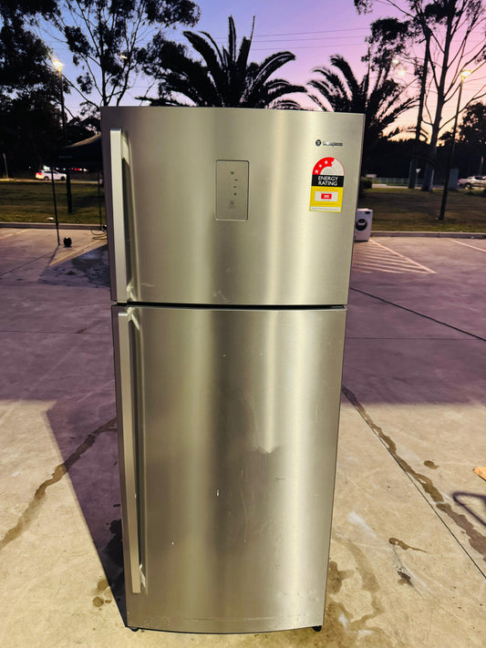 WESTING HOUSE 462 LITRES FRIDGE FREEZER