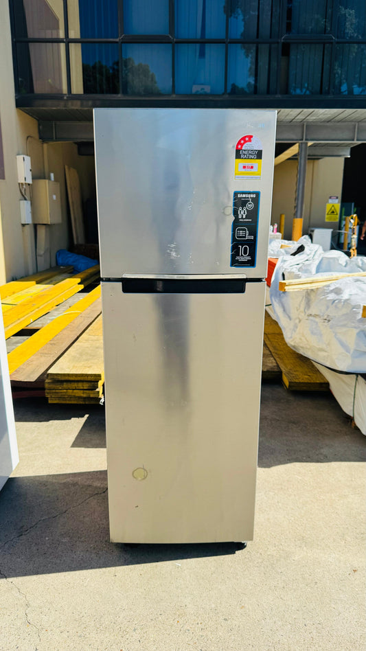 SAMSUNG 343 LITRES FRIDGE FREEZER