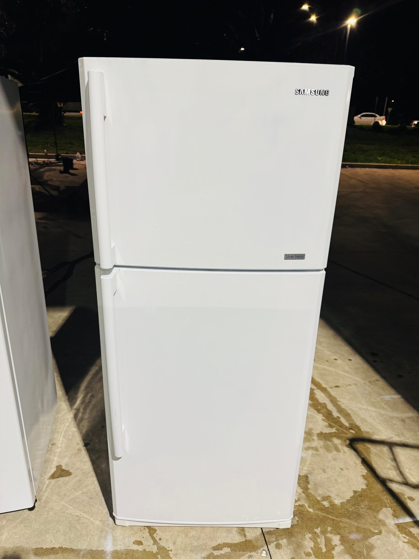 SAMSUNG 434 LITRES FRIDGE FREEZER