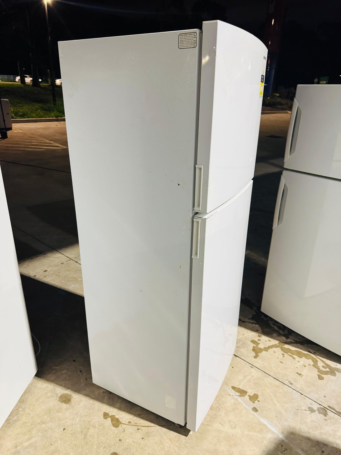 SAMSUNG 390 LITRES FRIDGE FREEZER