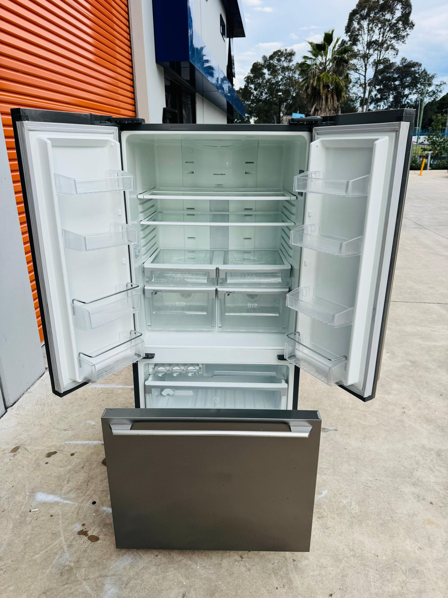 ELECTROLUX FRENCH DOOR 510 LITRES FEIDGE FREEZER