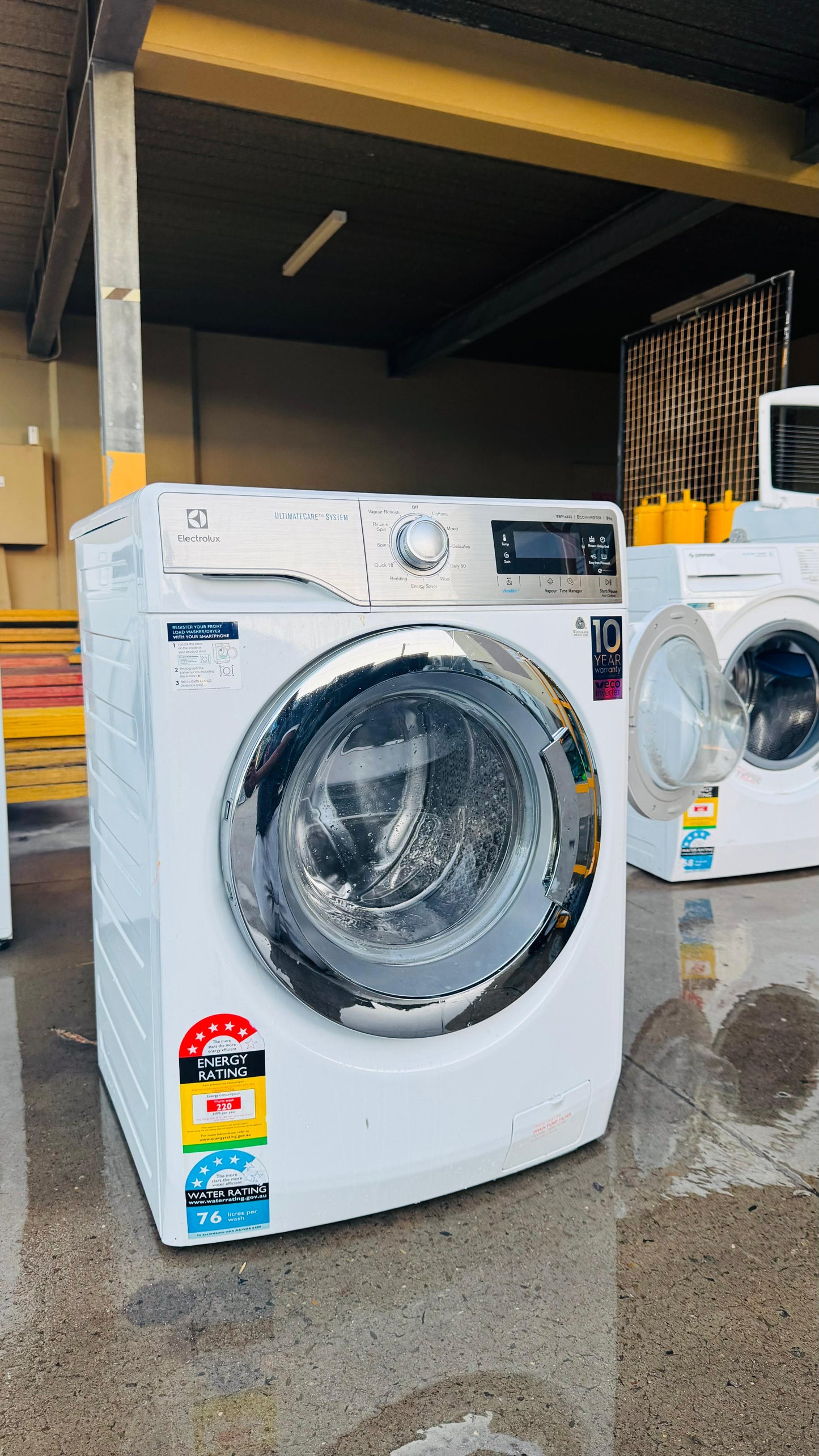 ELECTROLUX 9KGS FRONT LOADER WASHING MACHINE