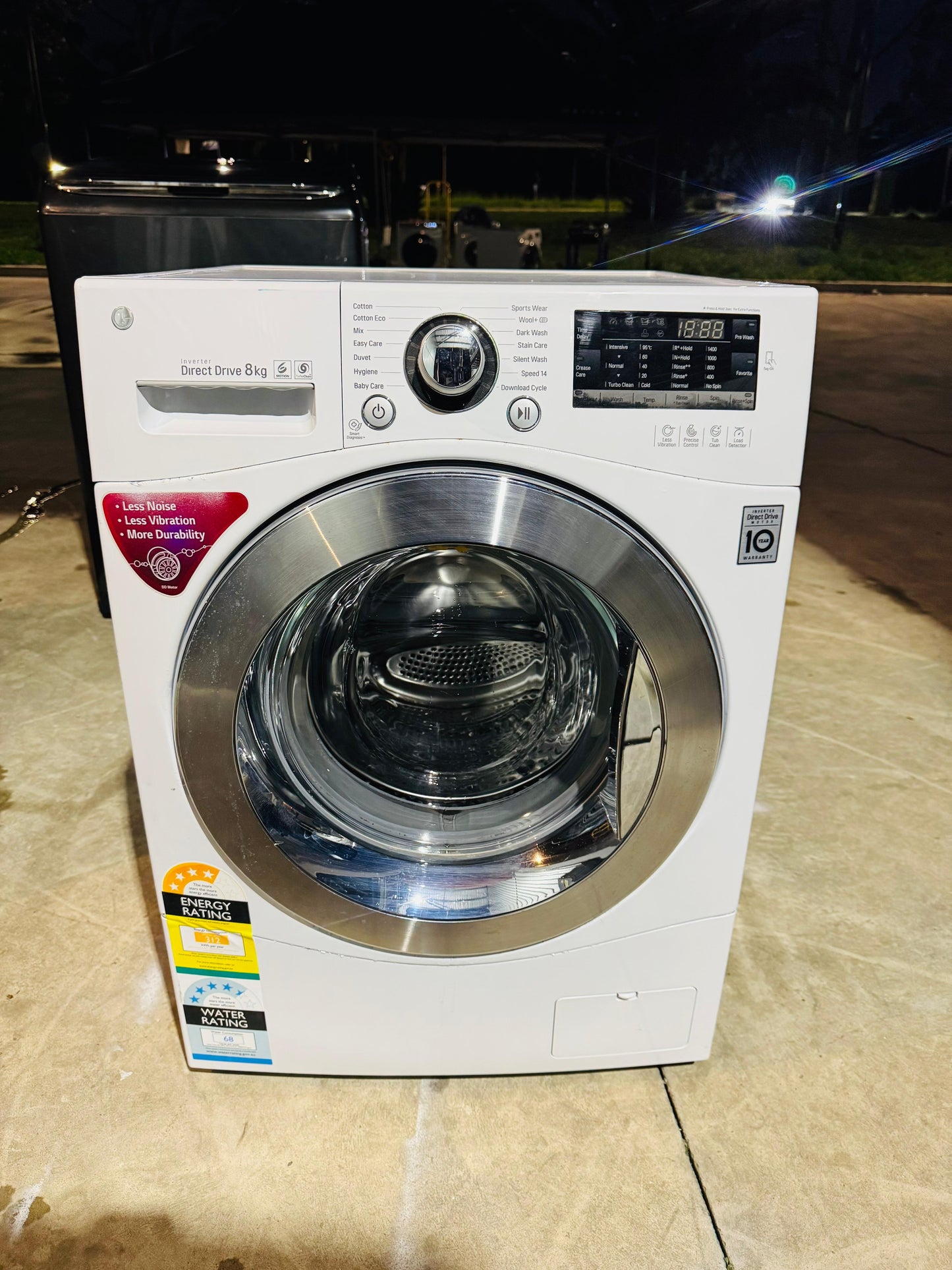 LG 8KGS FRONT LOADER WASHING MACHINE