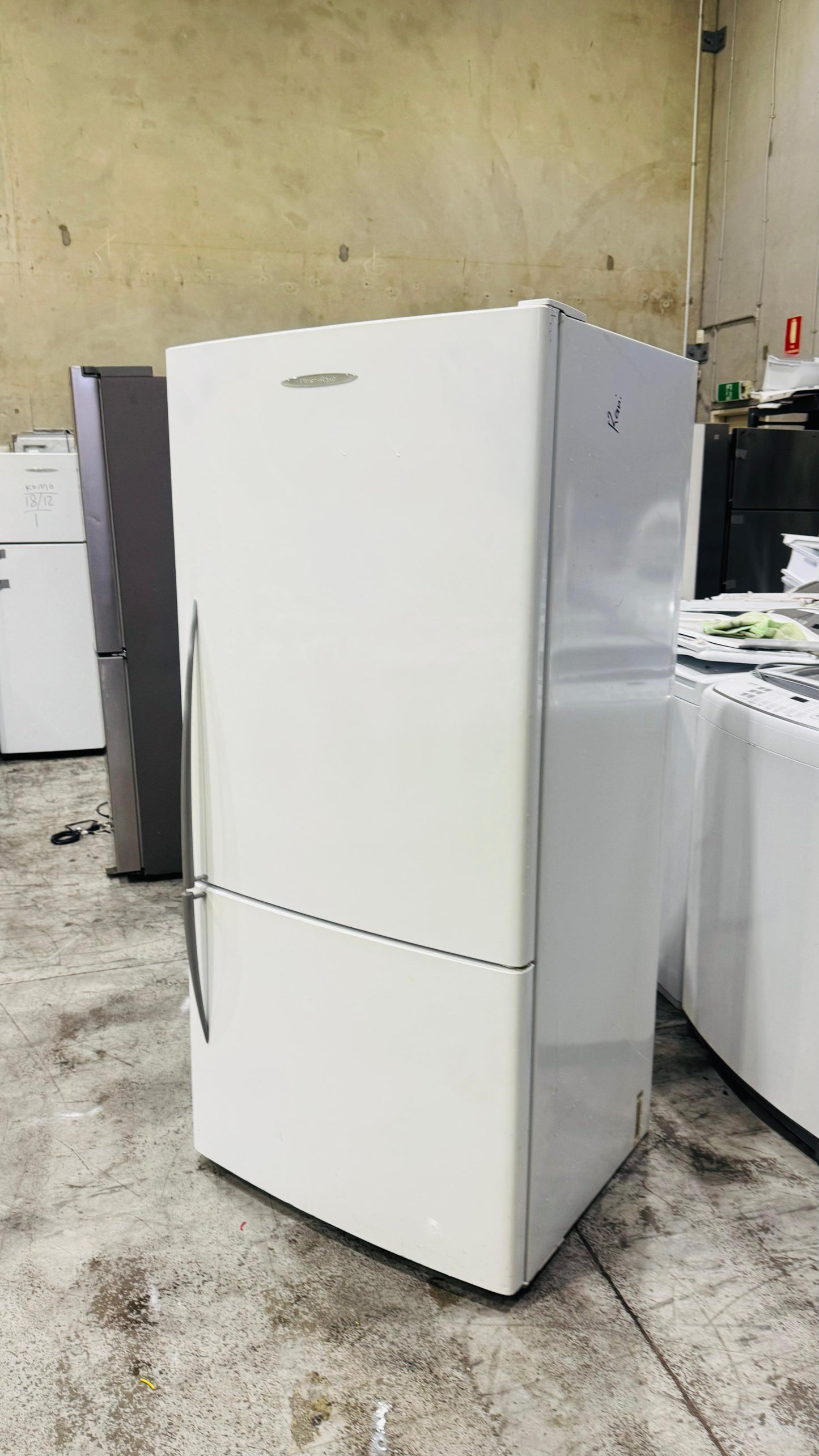 FISHER AND PAYKEL 519 LITRES FRIDGE FREEZER