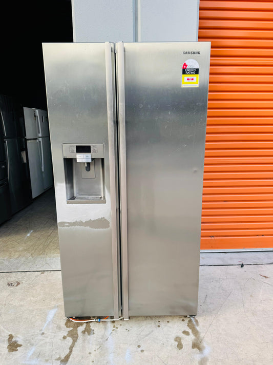 SAMSUNG SIDE BY SIDE 691 LITRES FRDIGE FREEZER