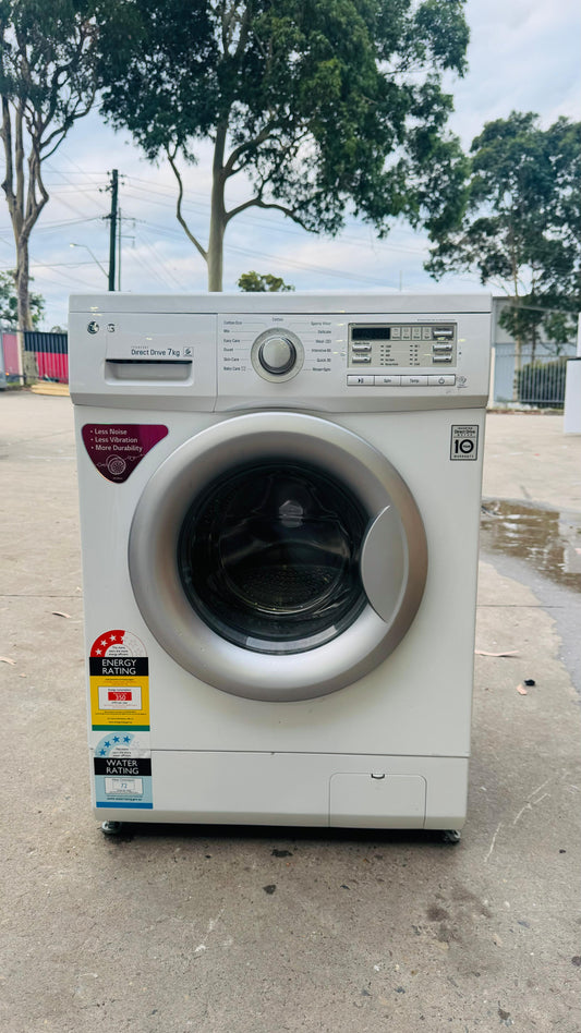LG 7KGS FRONT LOADER WASHING MACHINE