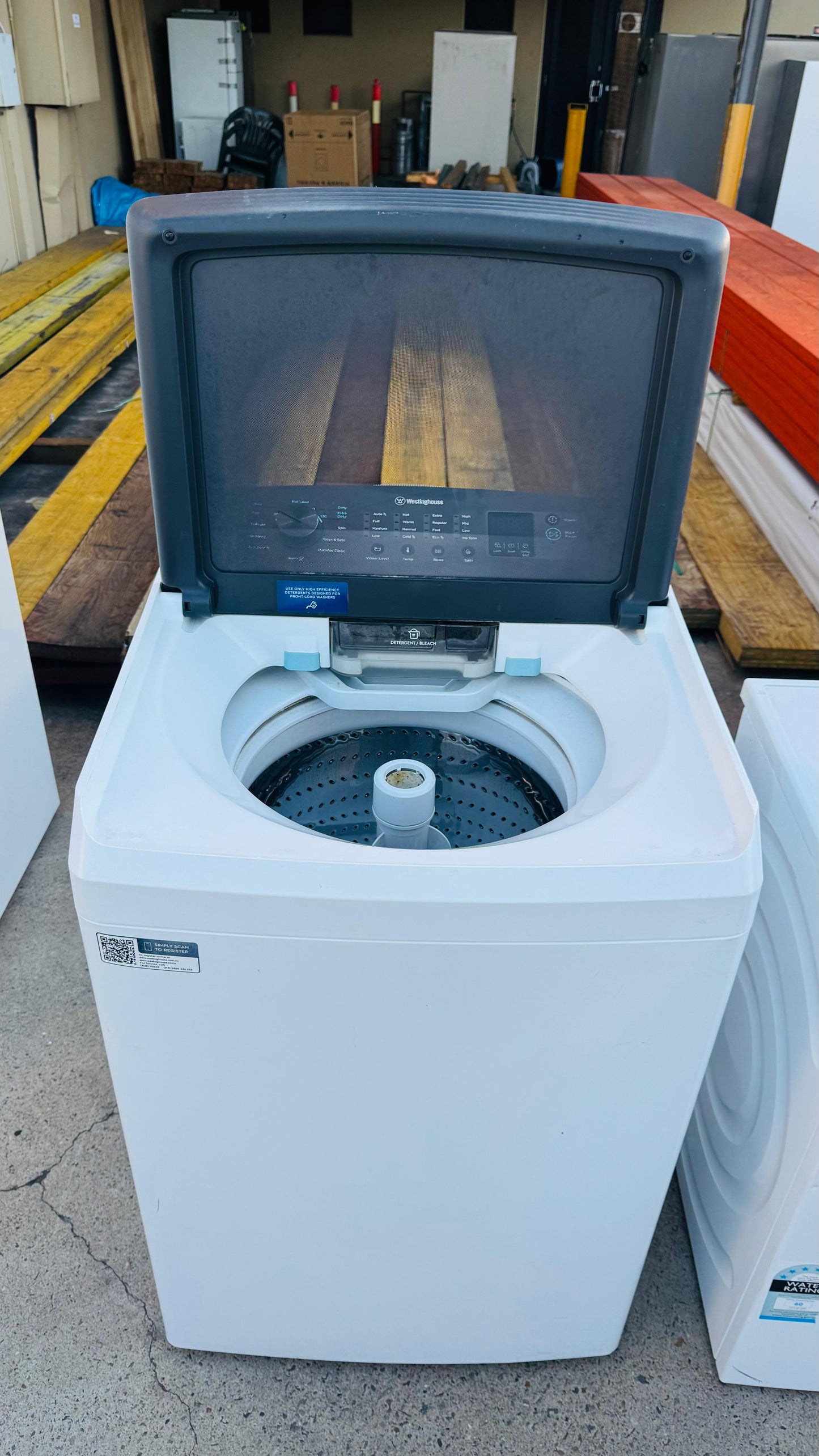WESTINGHOUSE 8KGS TOP LOADER WASHING MACHINE