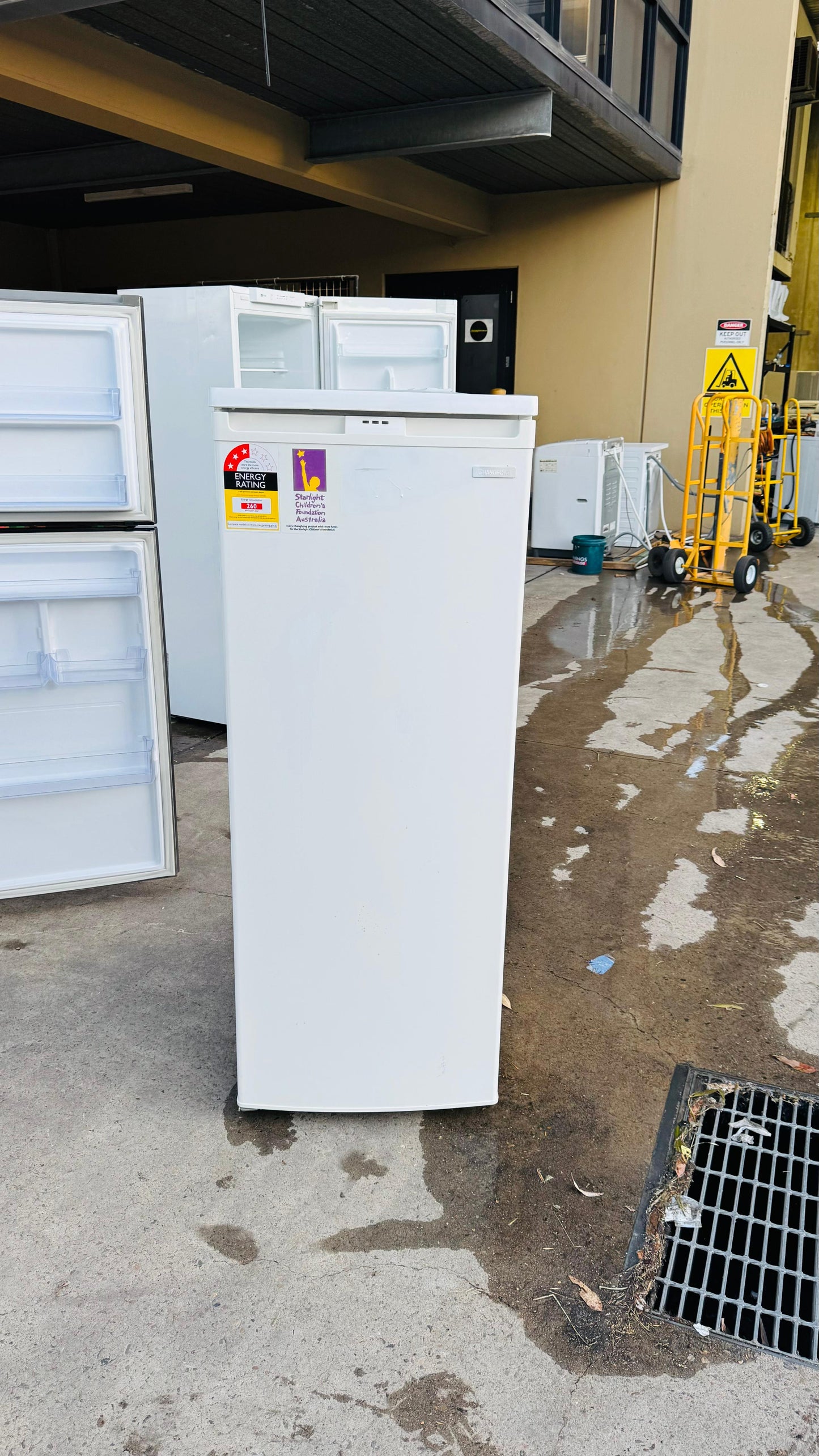 CHANGHONG 208 FREEZER ONLY