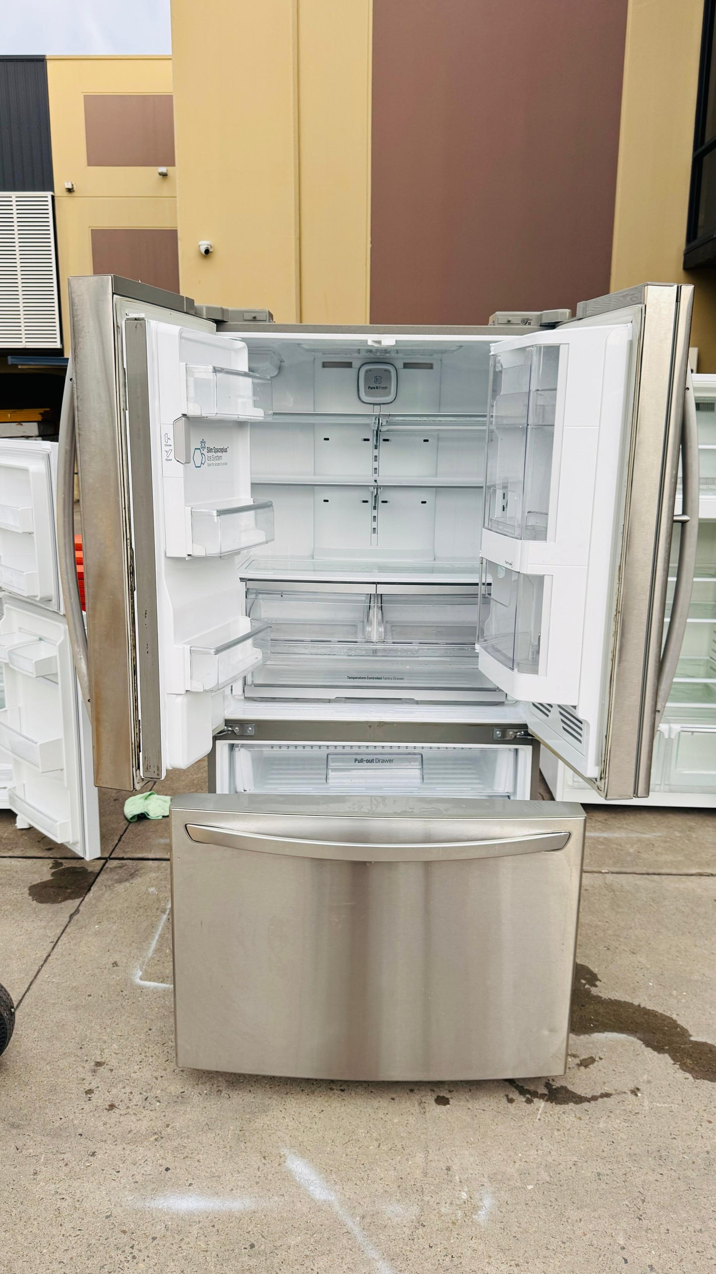 LG FRENCH DOOR 730 LITRES FRIDGE FREEZER