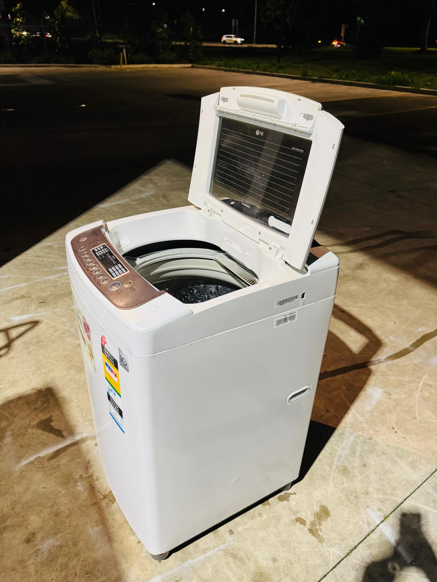 LG 8KGS TOP LOADER WASHING MACHINE
