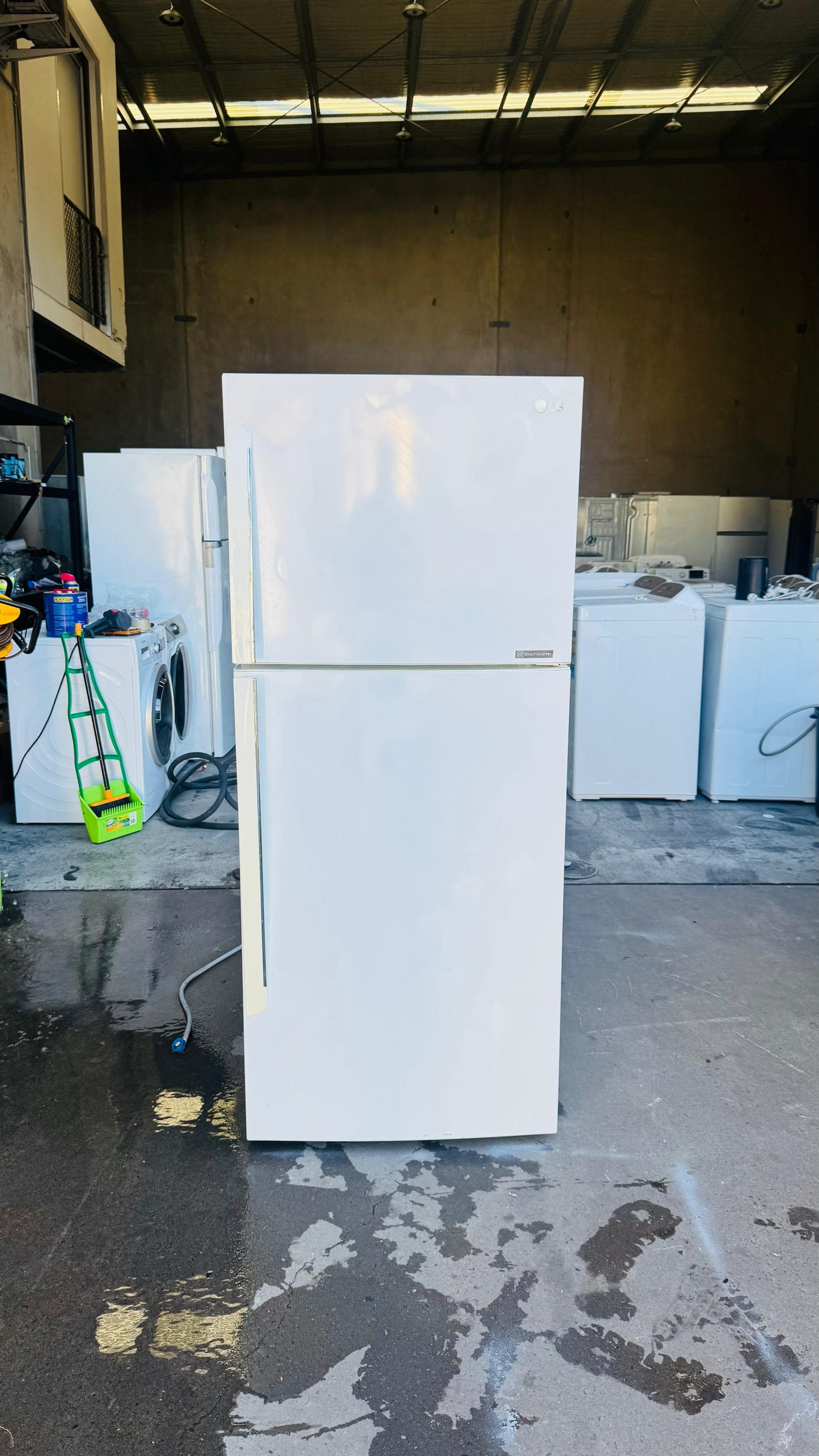 LG 442 LITRES FRIDGE FREEZER
