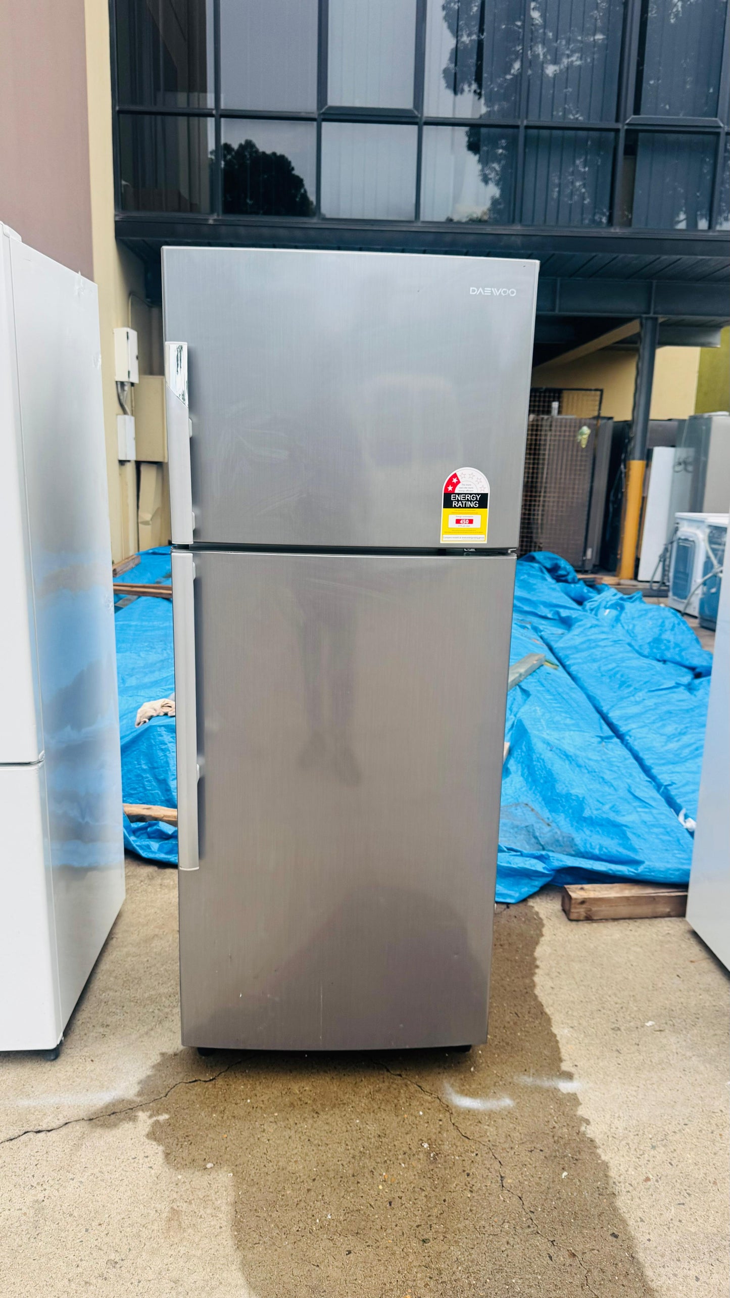 DAEWOO 360 LITRES FRIDGE FREEZER