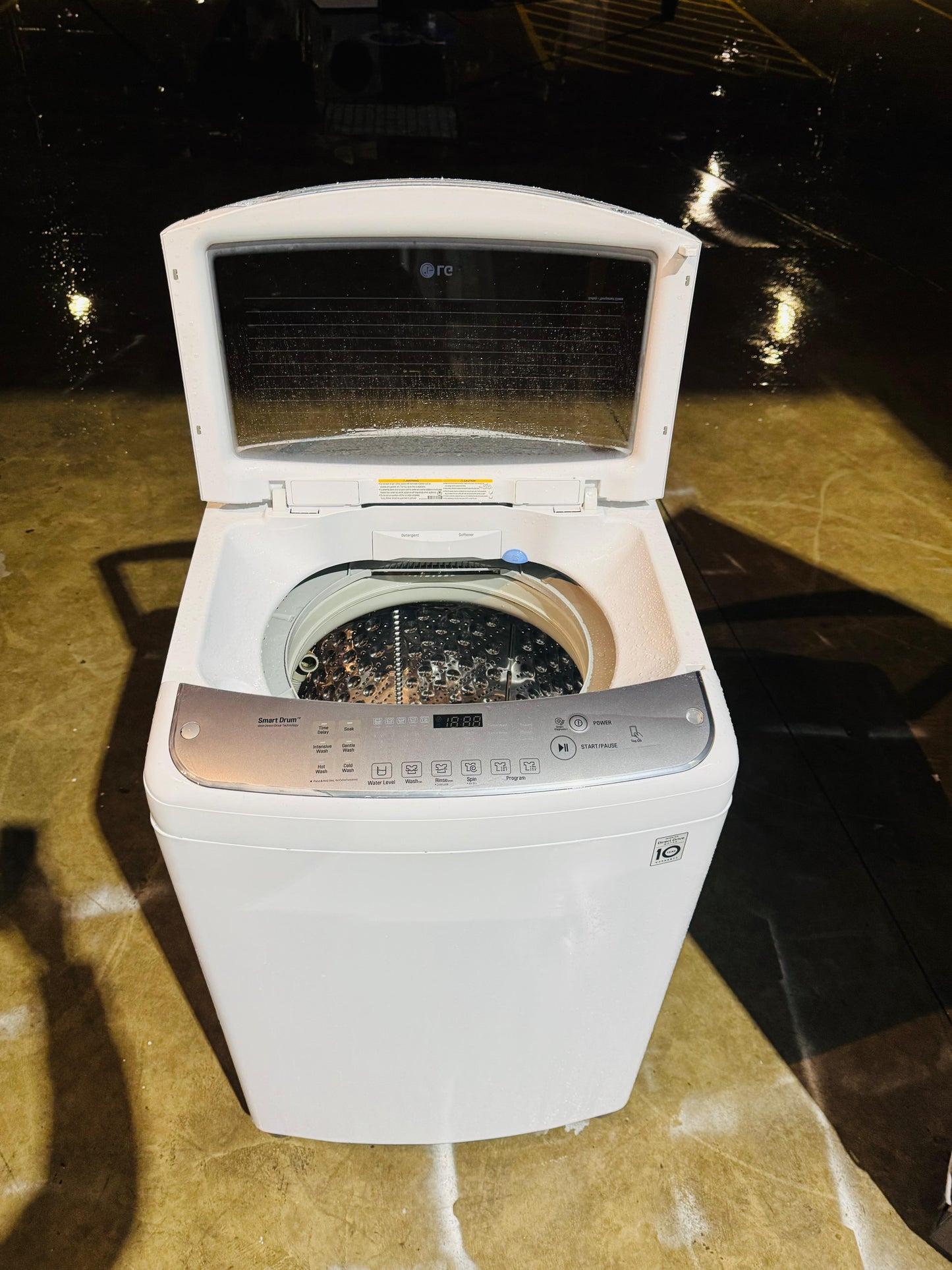LG 9.5KGS TOP LOADER WASHING MACHINE