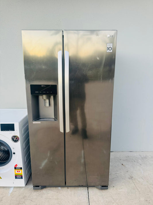 LG 563 LITRES SIDE BY SIDE DOOR FRIDGE