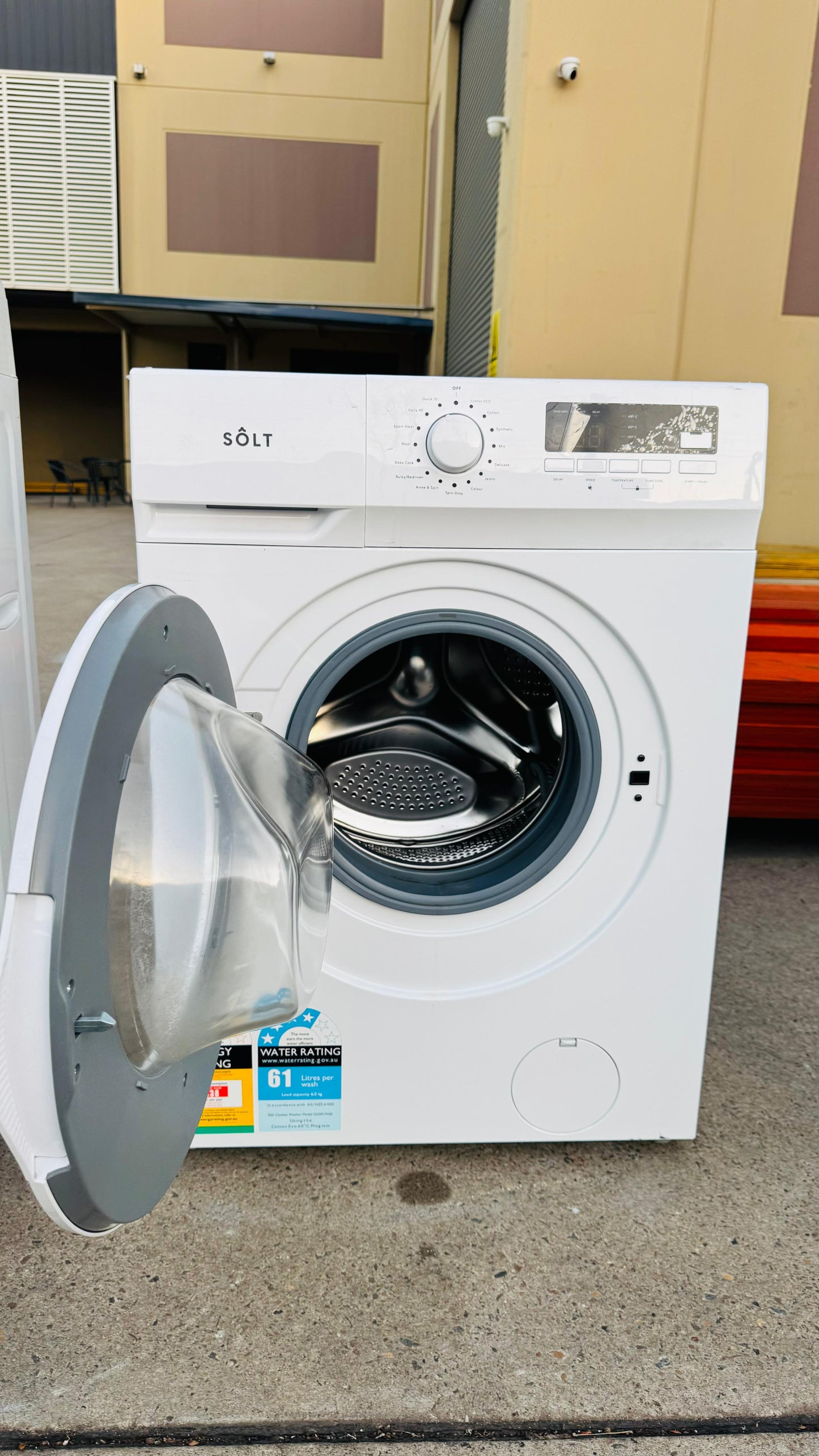 SOLT 6KGS FRONT LOADER WASHING MACHINE