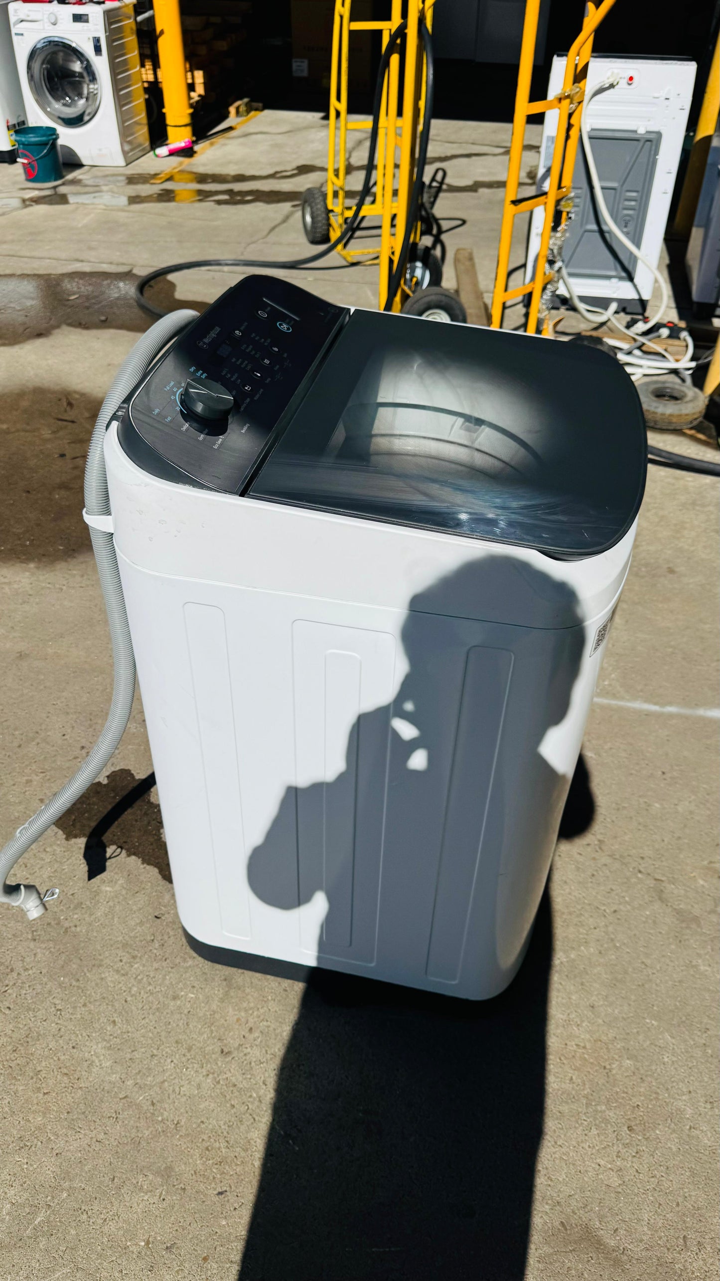 WESTINGHOUSE 6KGS TOP LOADER WASHING MACHINE