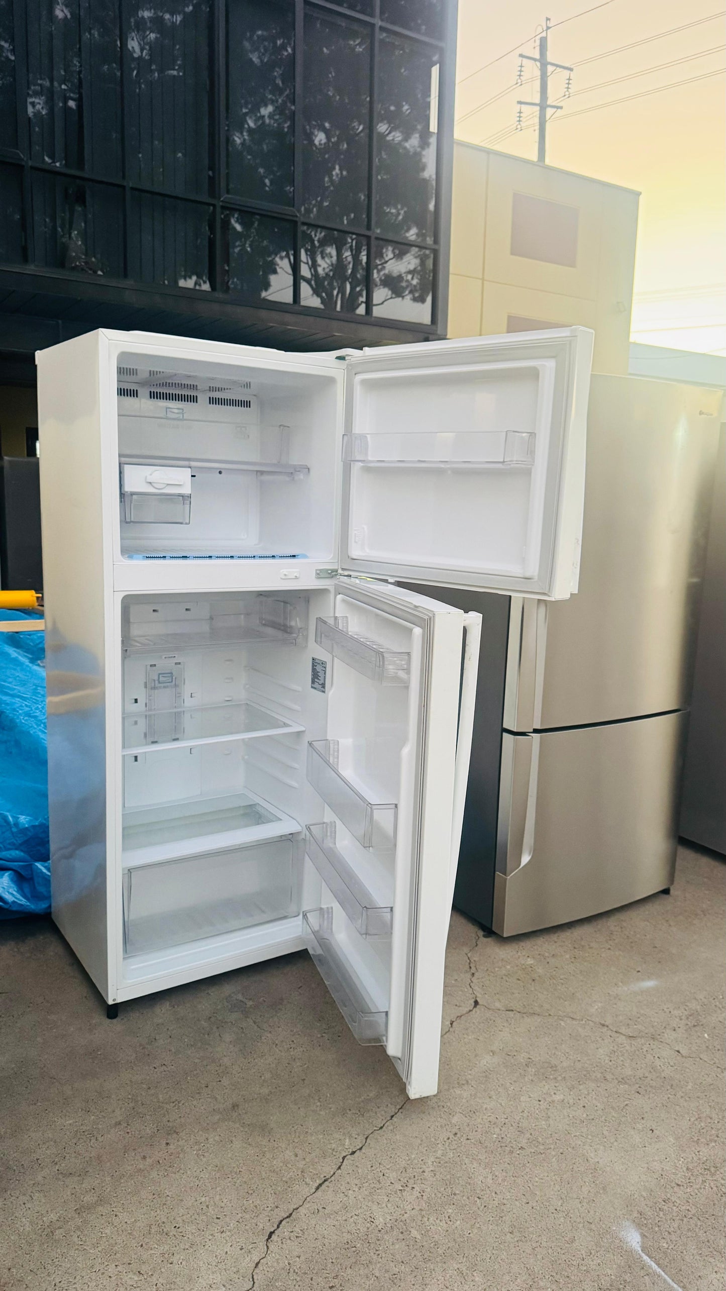 LG 407 LITRES FRIDGE FREEZER