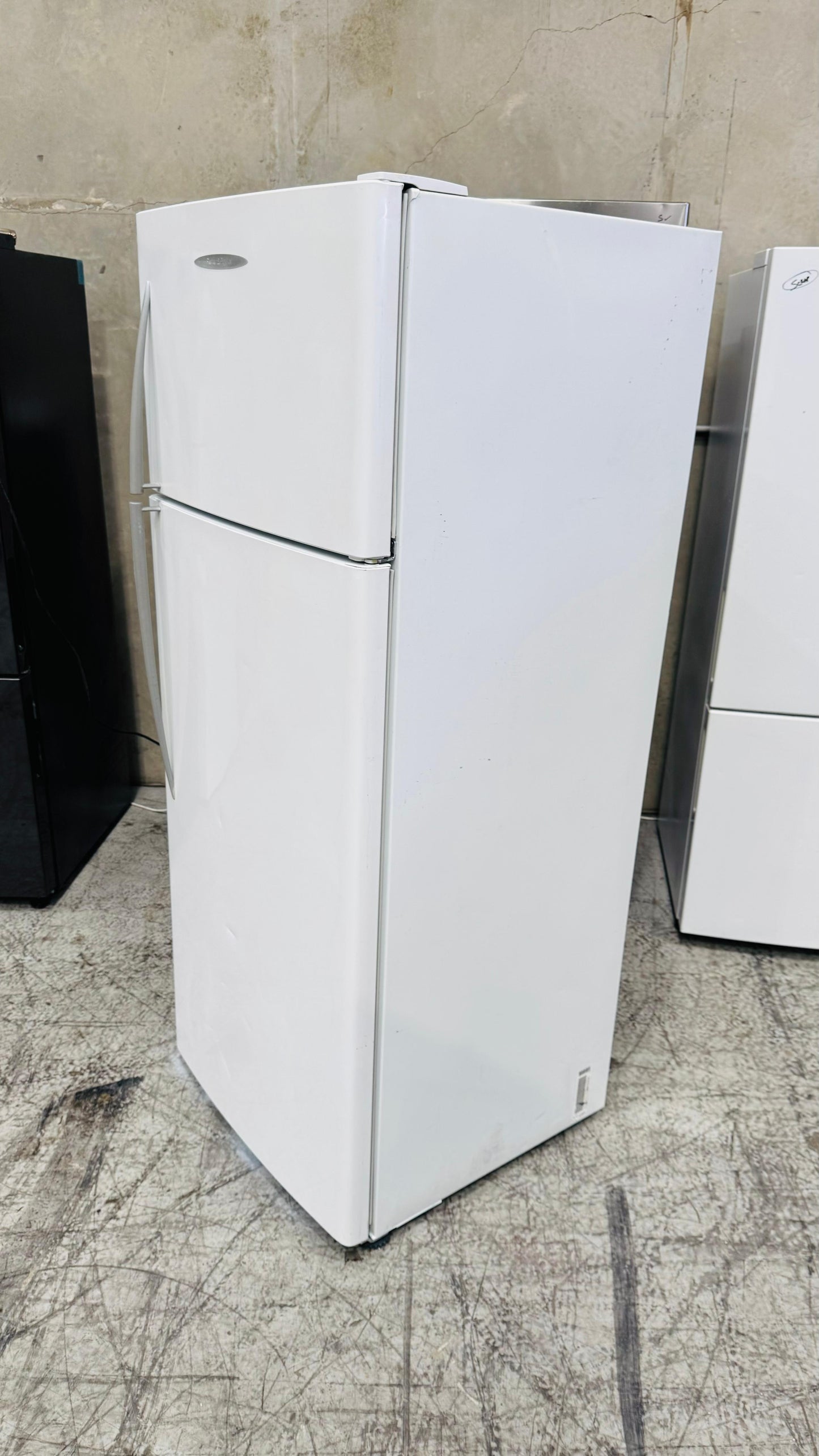 FISHER AND PAYKEL 441 LITRES FRIDGE FREEZER