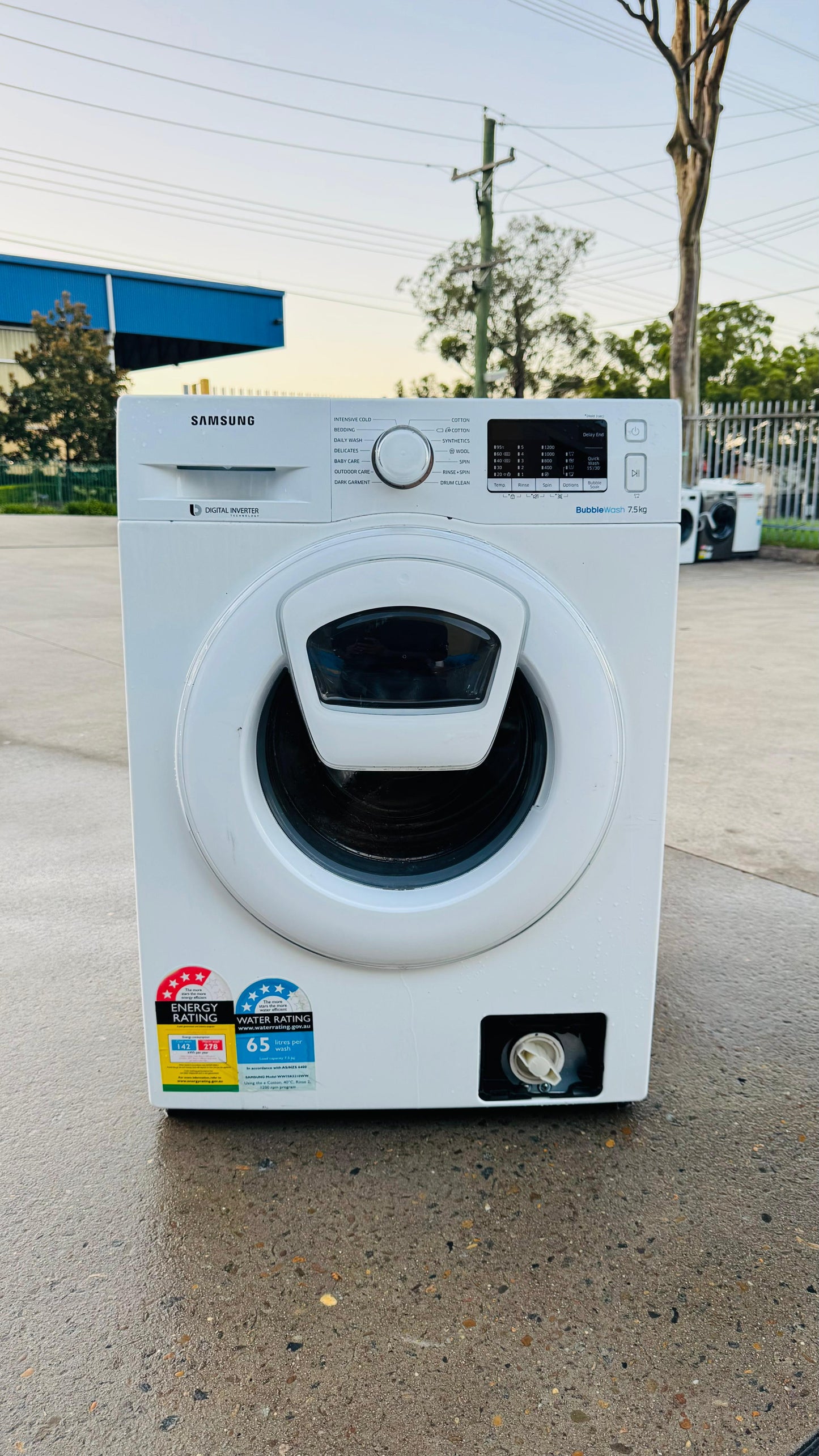 SAMSUNG 7.5KGS FRONT LOADER WASHING MACHINE