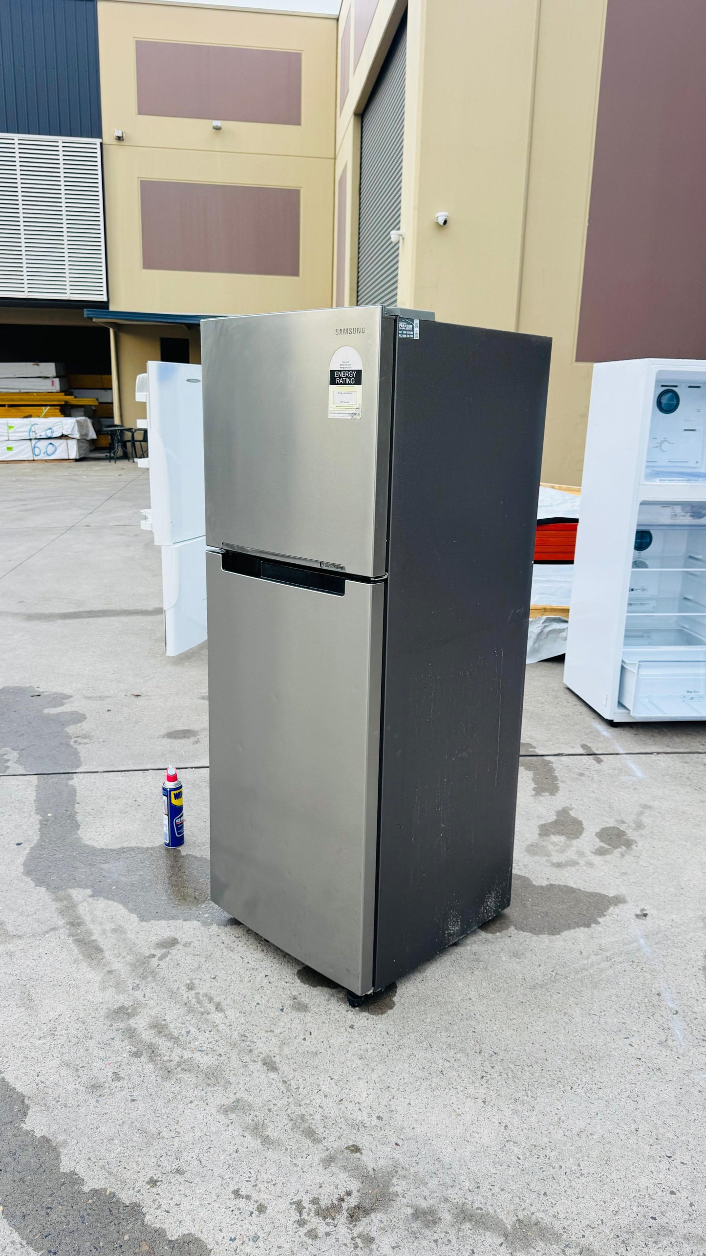 SAMSUNG 320 LITRES FRIDGE FREEZER