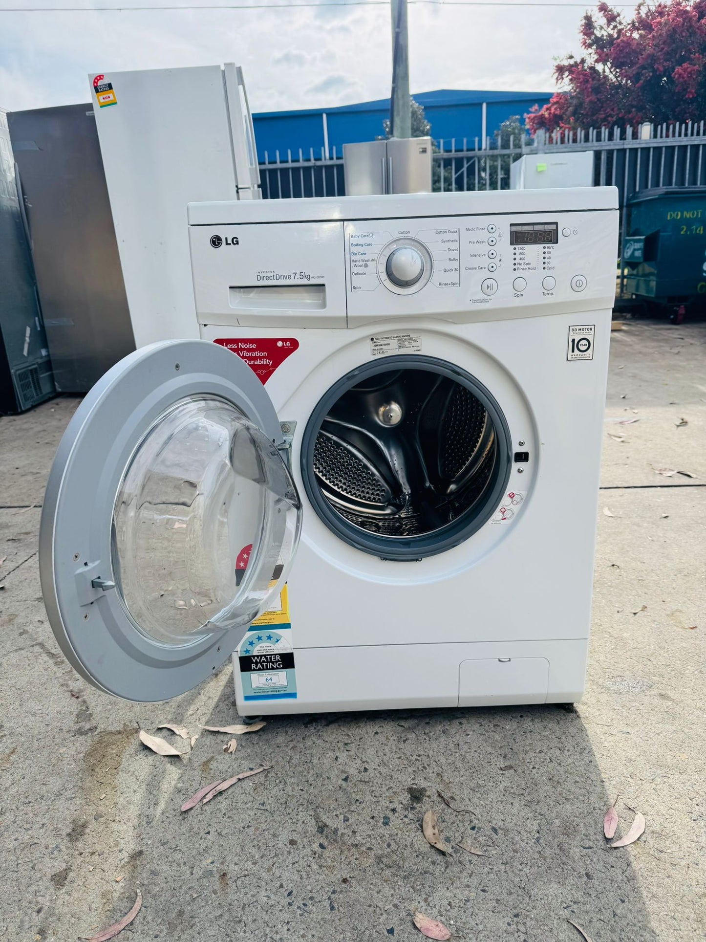 LG 7.5 KGS FRONT LOADER WASHING MACHINE