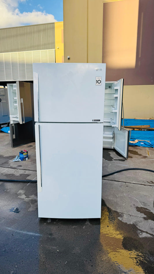 LG 441 LITRES FRIDGE FREEZER
