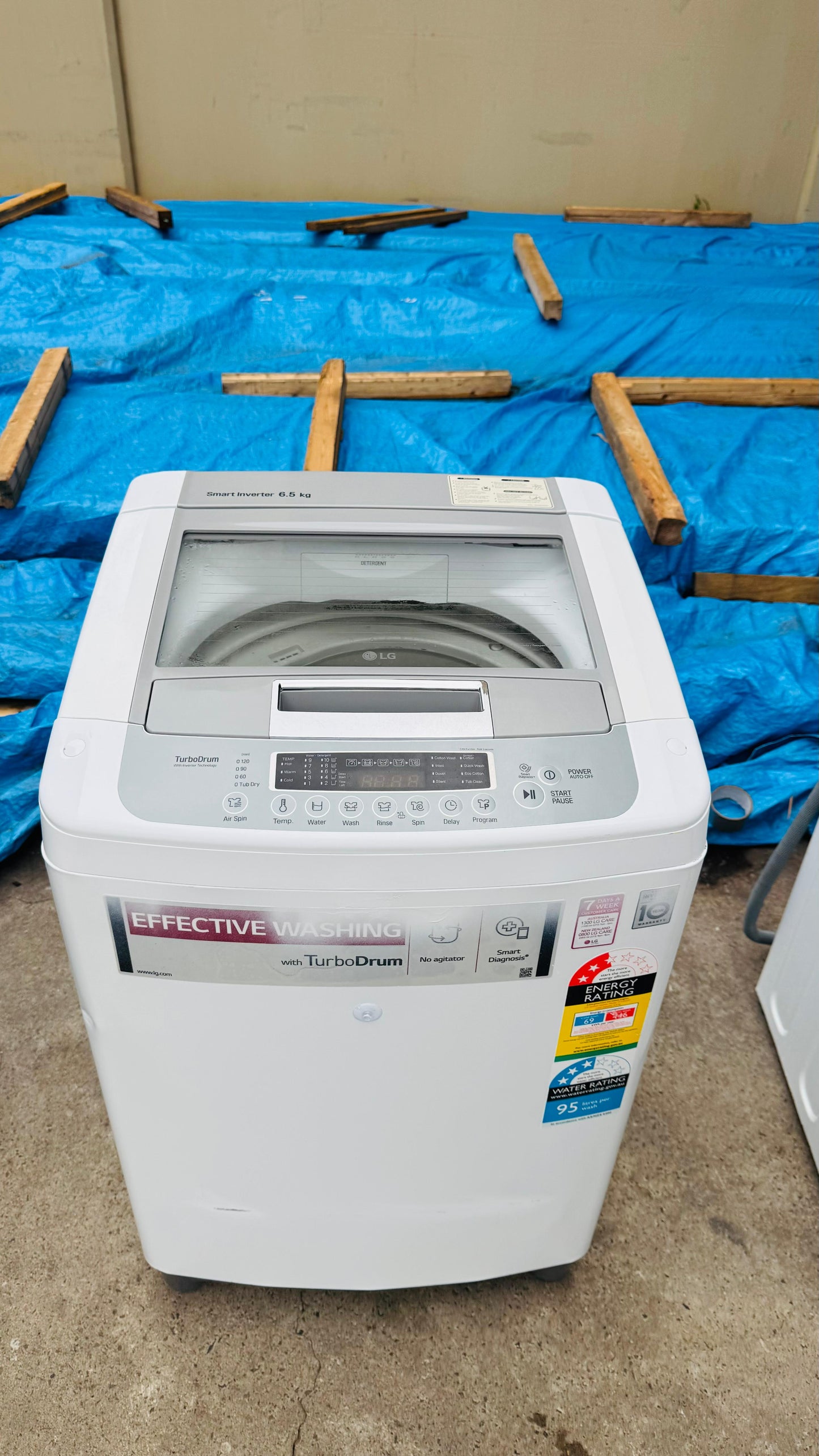 LG 6.5KGS TOP LOADER WASHING MACHINE