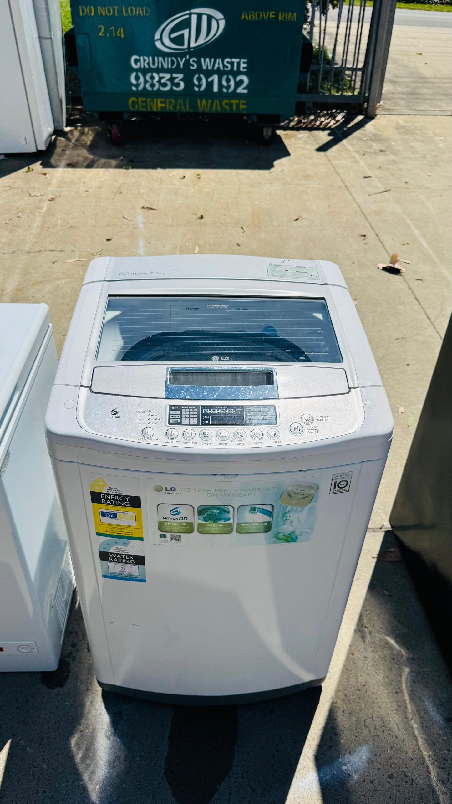 LG 7.5KGS TOP LOADER WASHING MACHINE